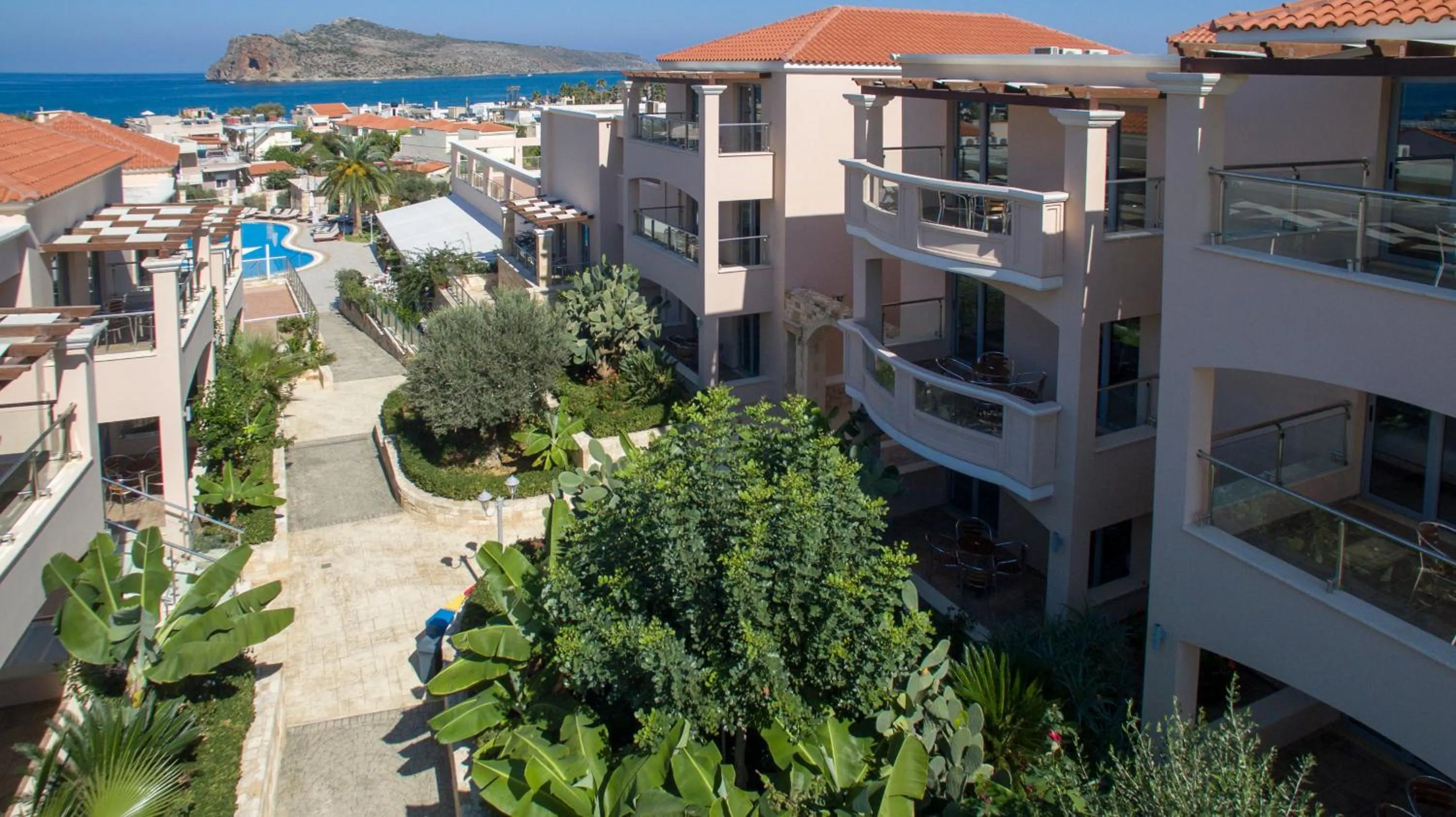 Property building in Isida Hotel Agia Marina