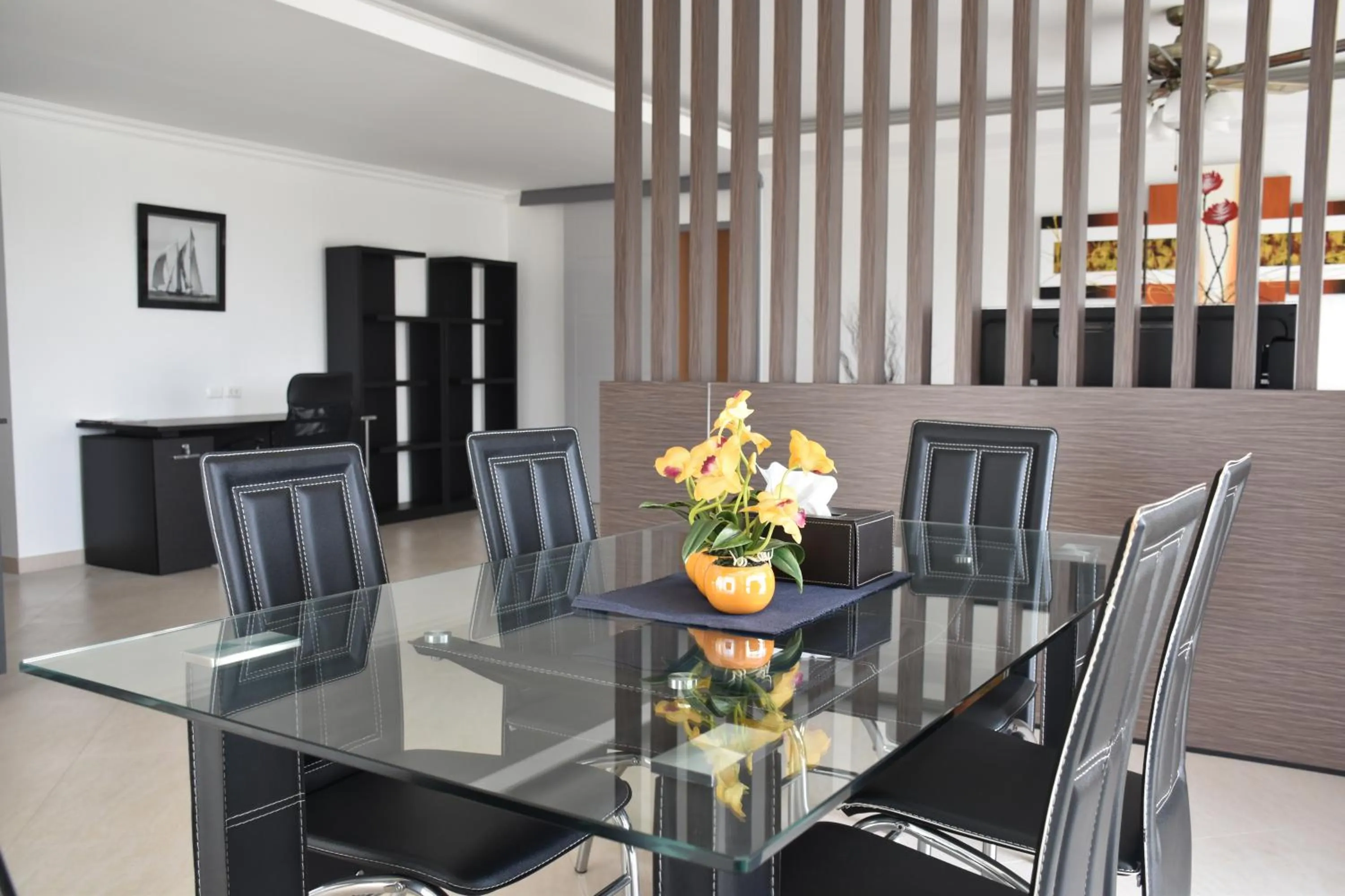 Photo of the whole room in View Talay Residence 6 Wongamat Beach