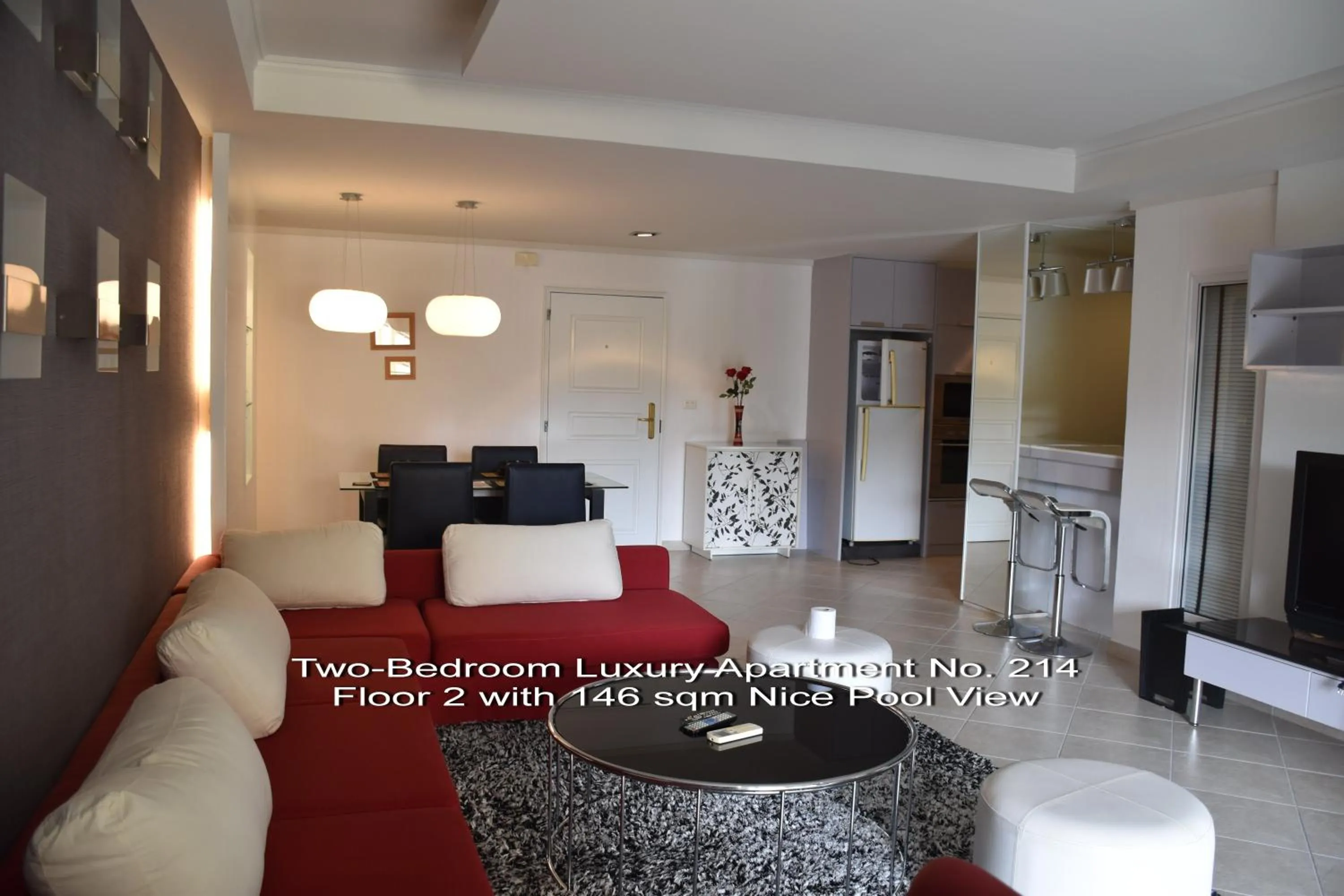 Photo of the whole room in View Talay Residence 6 Wongamat Beach