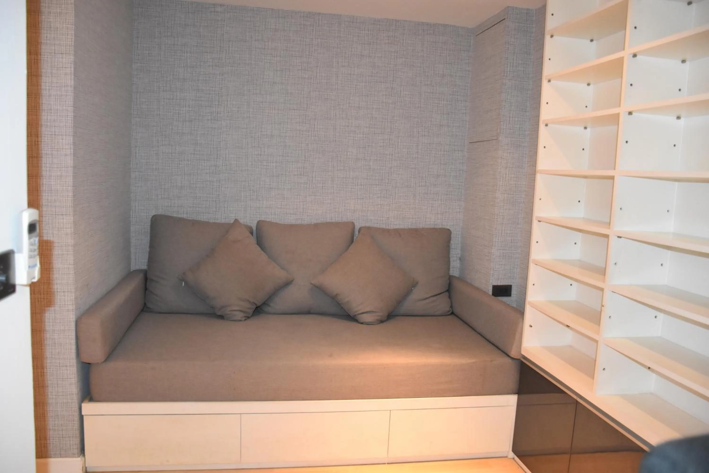 Seating area in View Talay Residence 6 Wongamat Beach