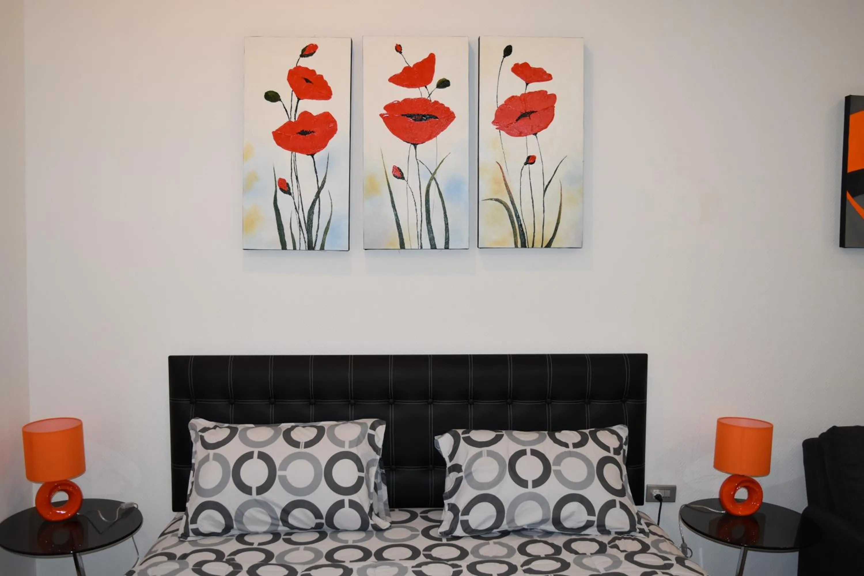 Decorative detail, Bed in View Talay Residence 6 Wongamat Beach