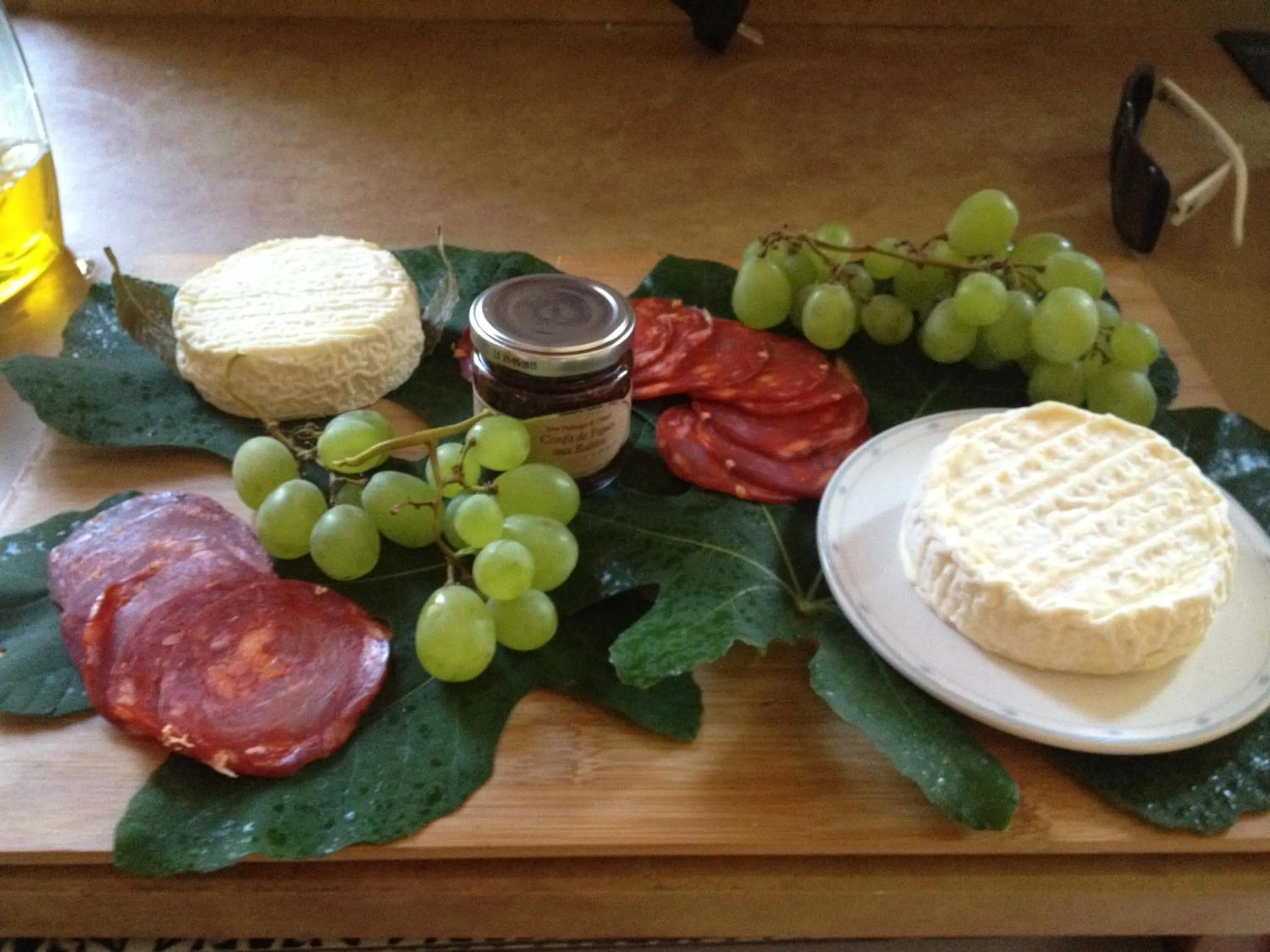 Restaurant/places to eat in Mas Petit Prince