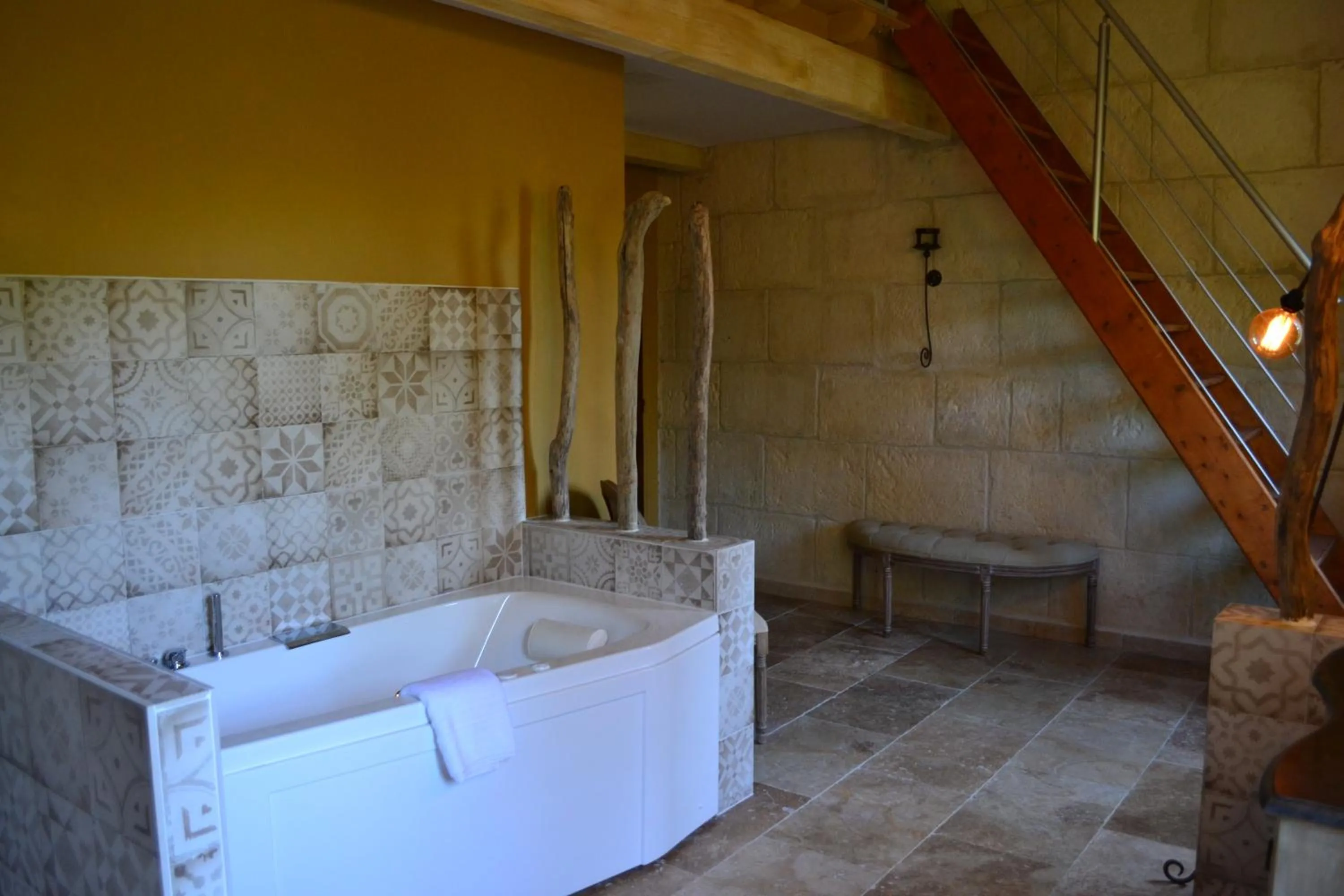 Bath in Mas Petit Prince