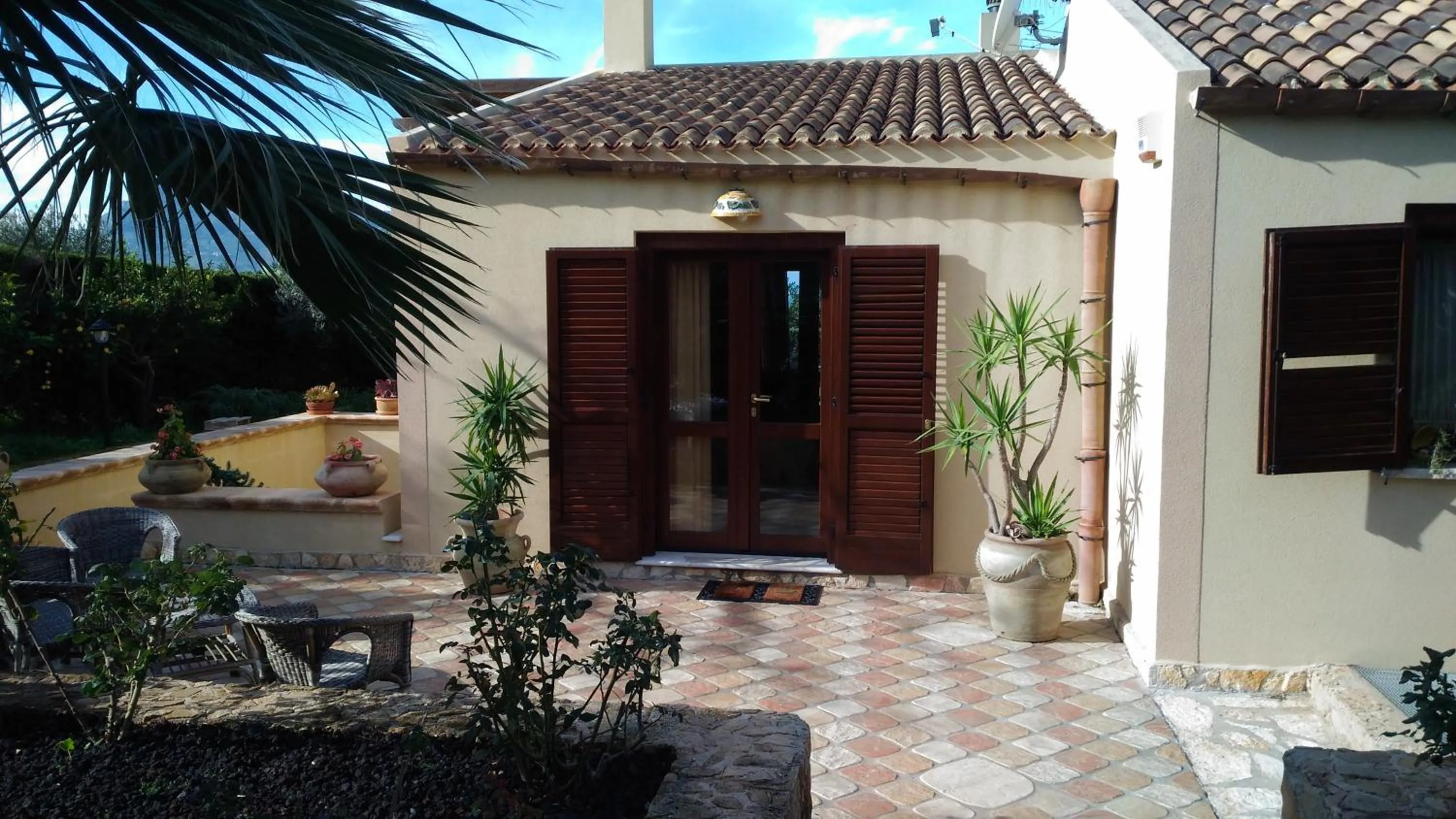 Property building in Baia Cofano Home