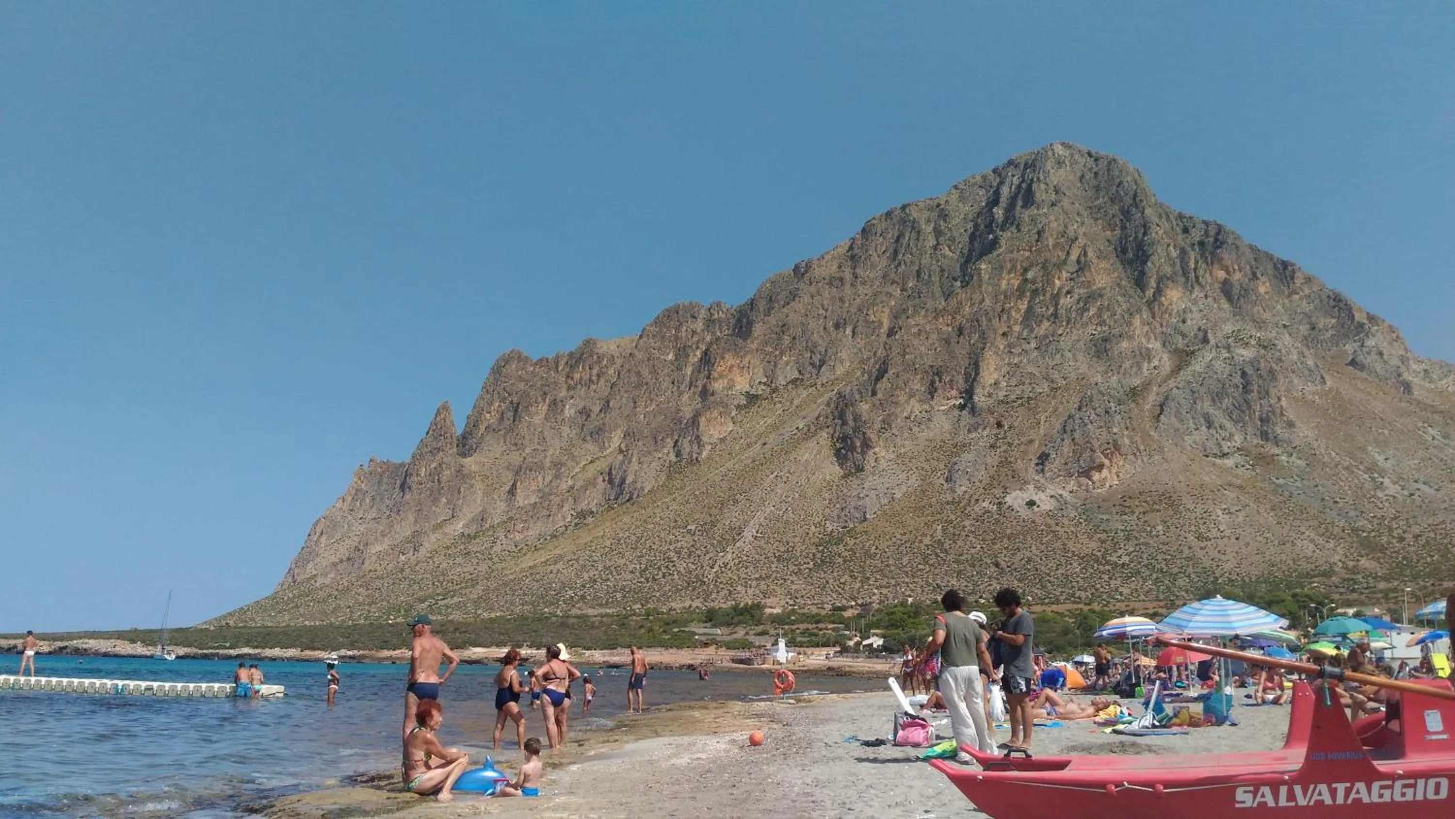 Beach in Baia Cofano Home