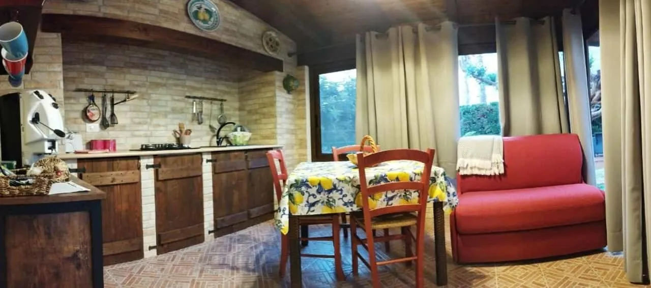 Seating area in Baia Cofano Home
