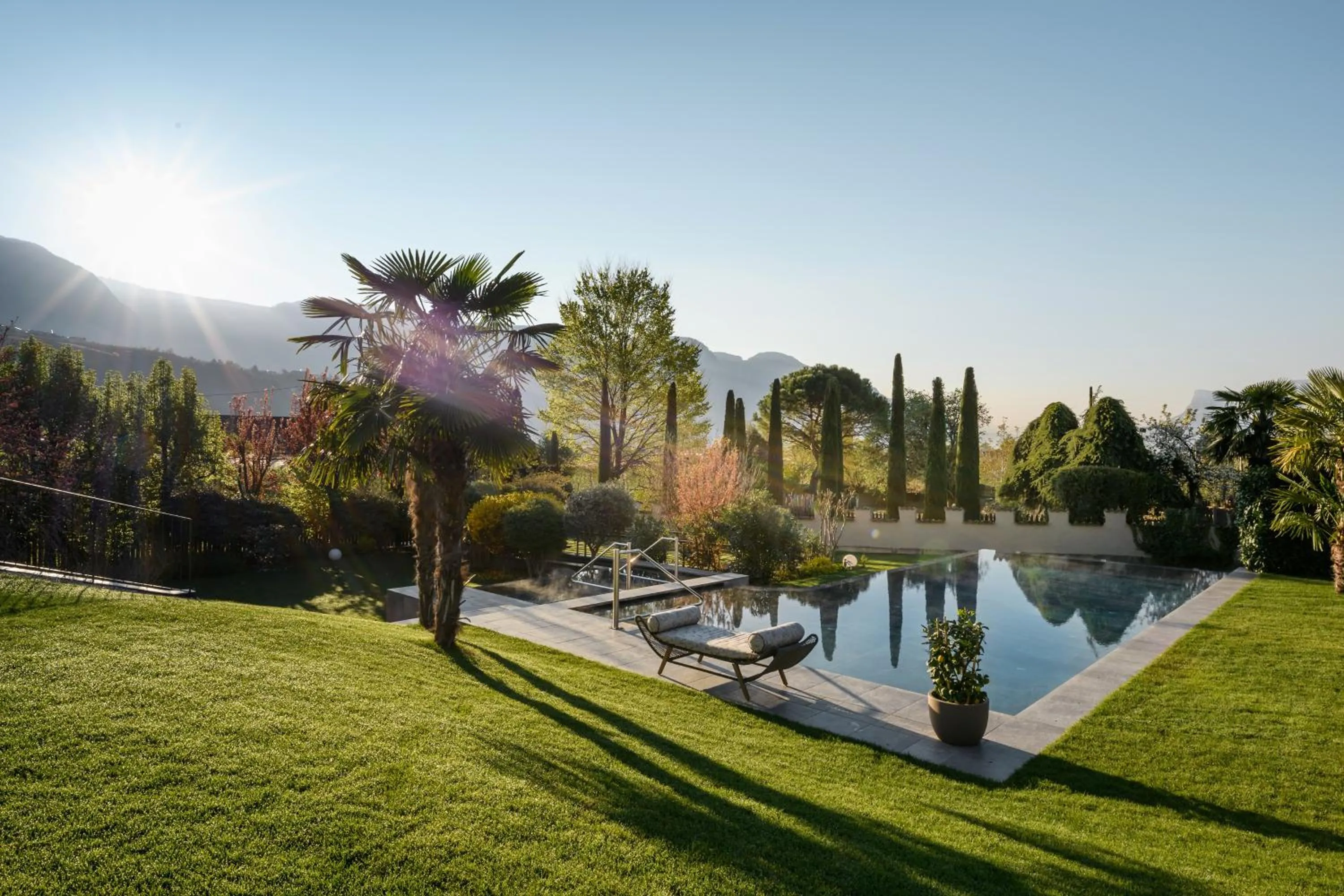 Nearby landmark in FAYN garden retreat hotel