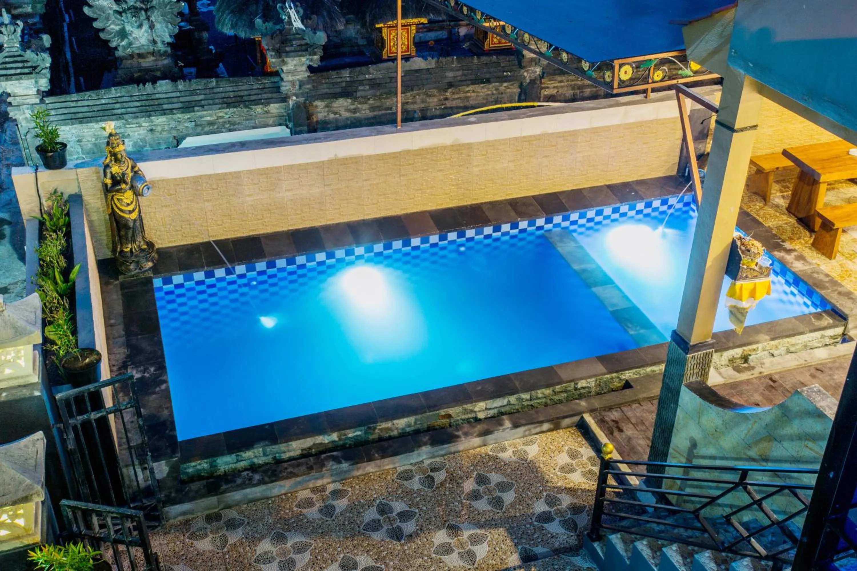 Pool view in Taman Homestay