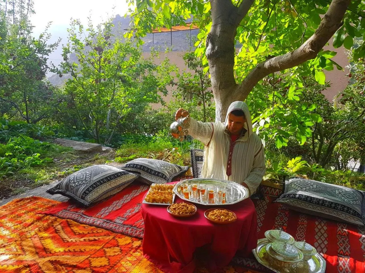 Property building in Atlas Imoula