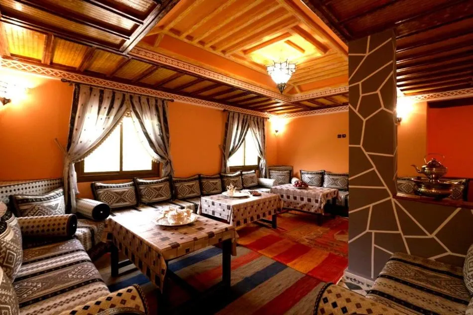 Lunch in Atlas Imoula