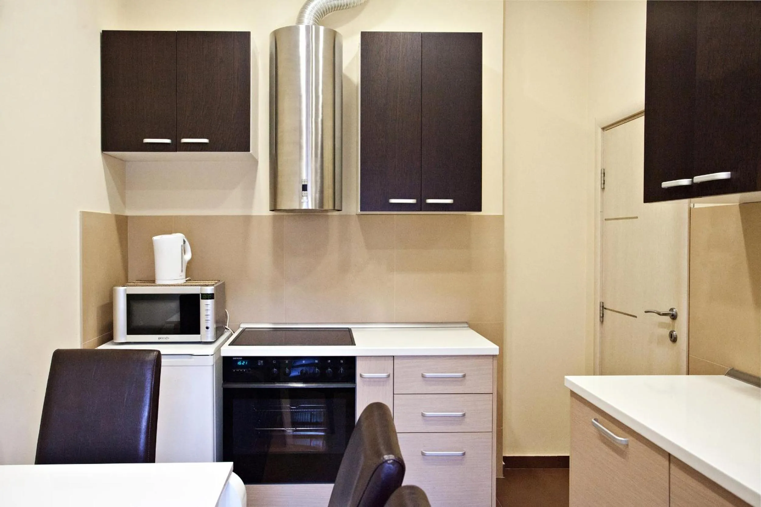 Kitchen or kitchenette in Feel Belgrade Bohemian Apartment