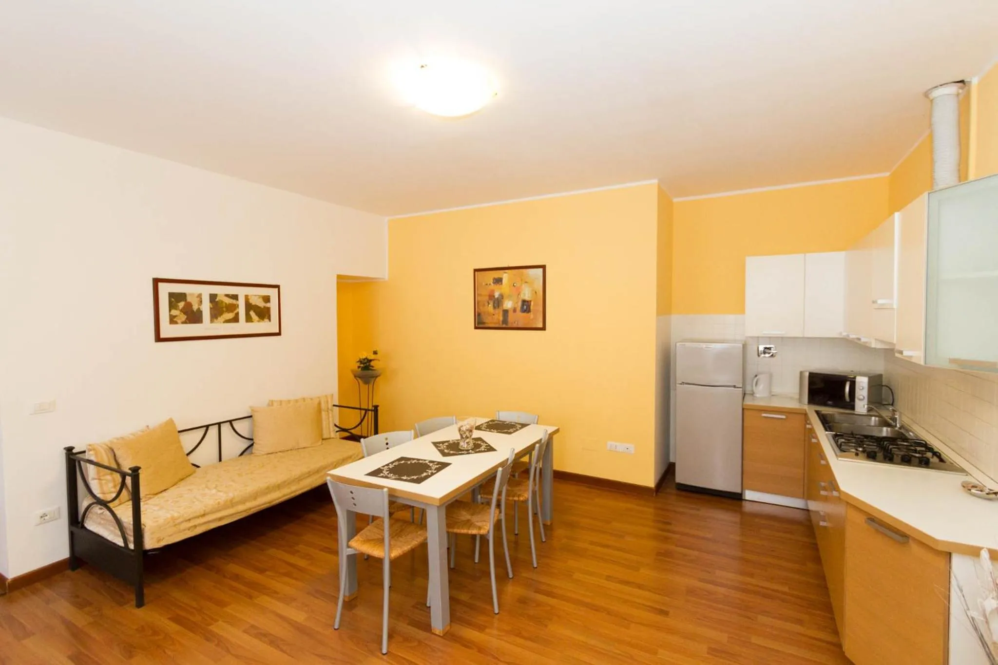 Kitchen or kitchenette in Residence Theresia- Tailor Made Stay