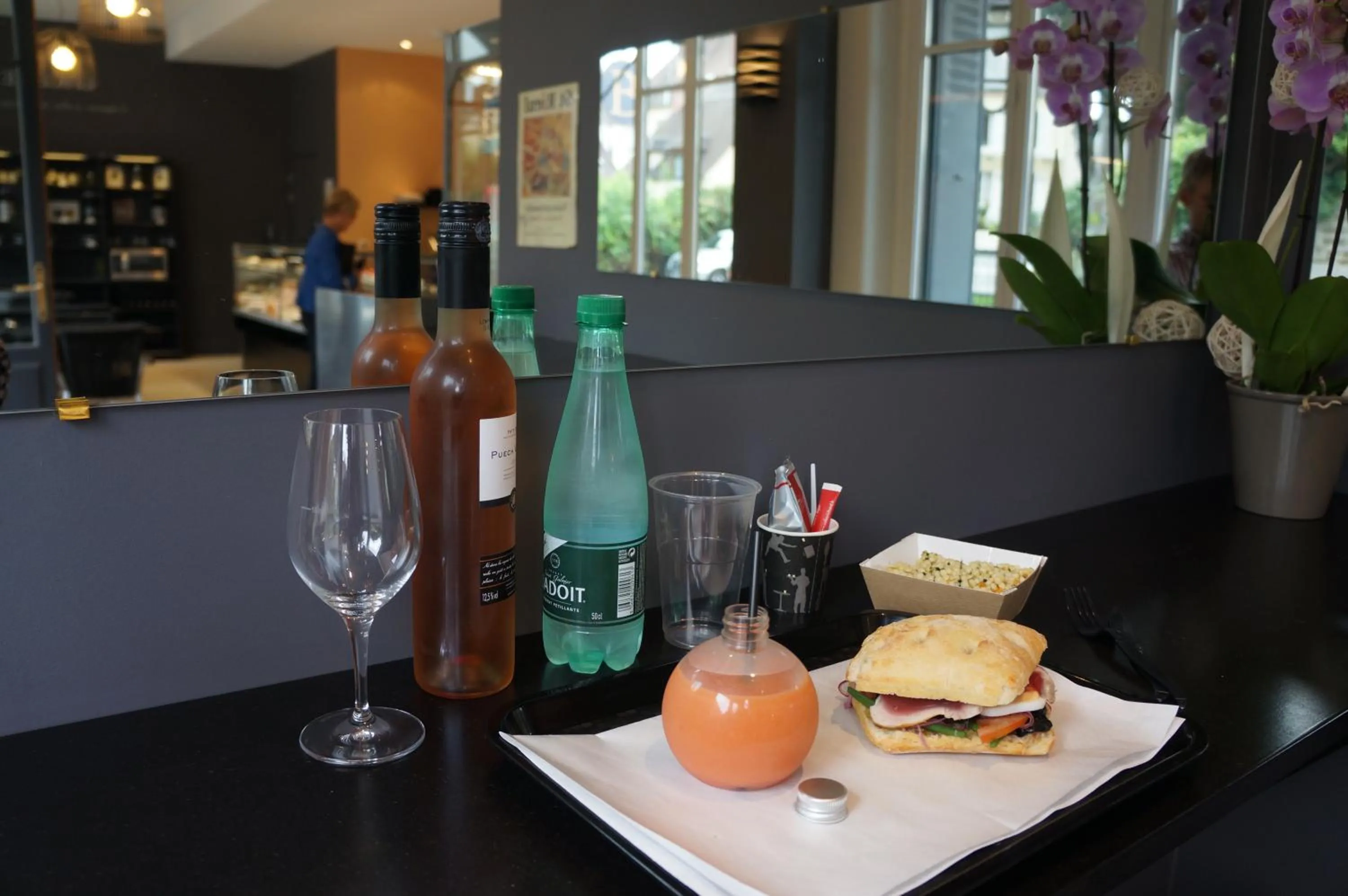 Food and drinks in LOGIS HOTEL - Le Petit Bellon