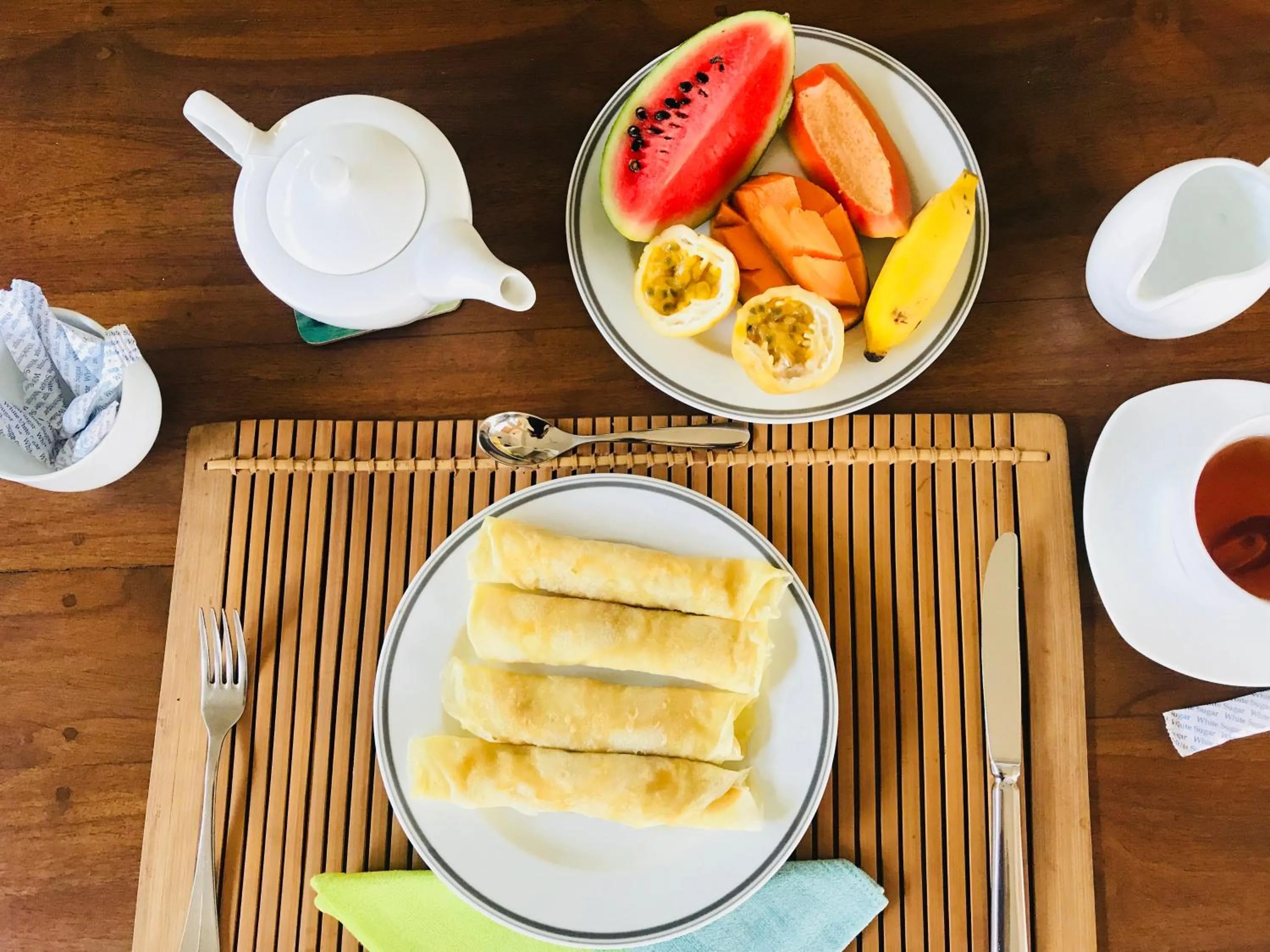 Breakfast in Maison D'hotes Sanda Beach