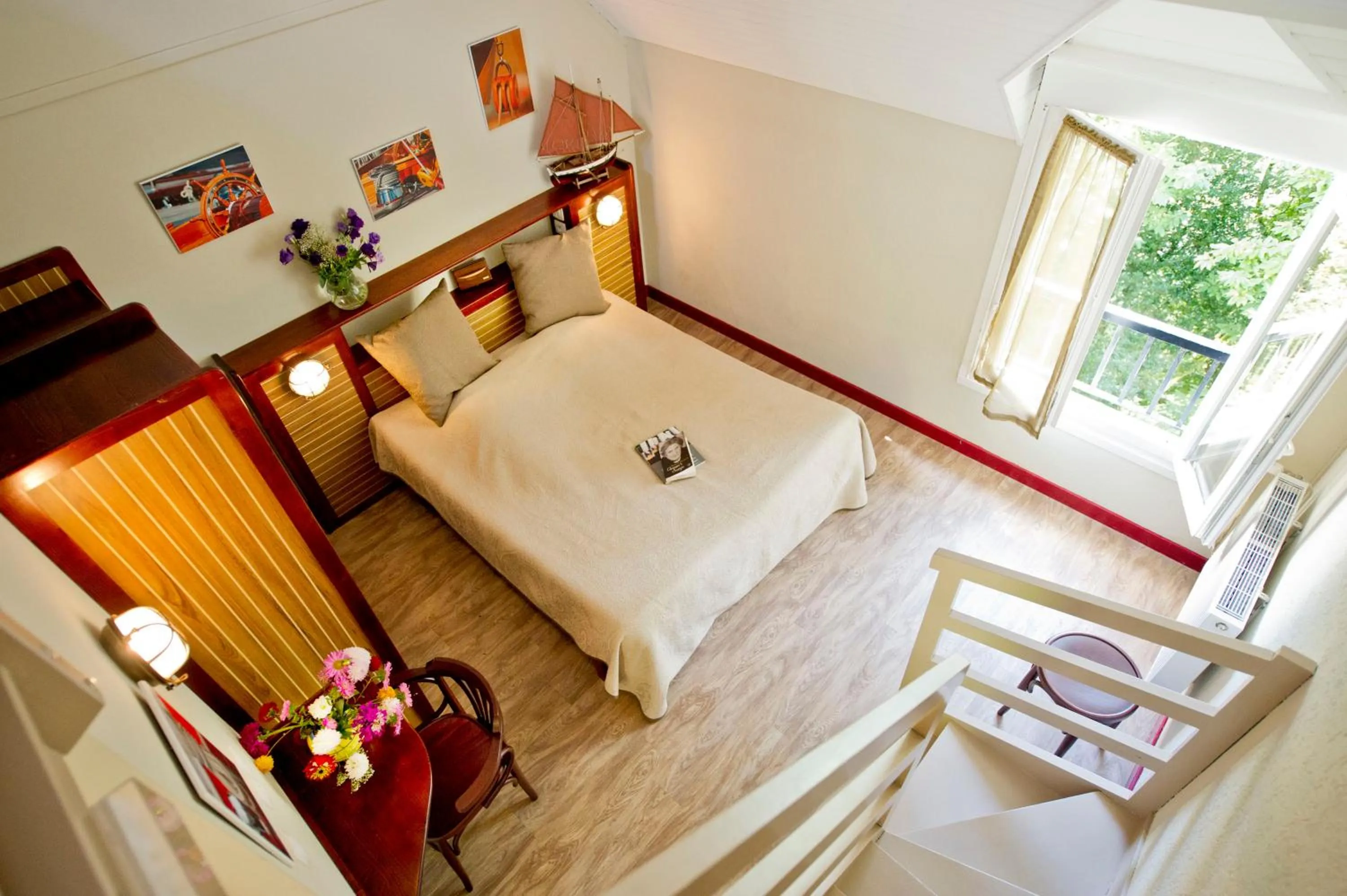 Bed in VTF Ker Belen