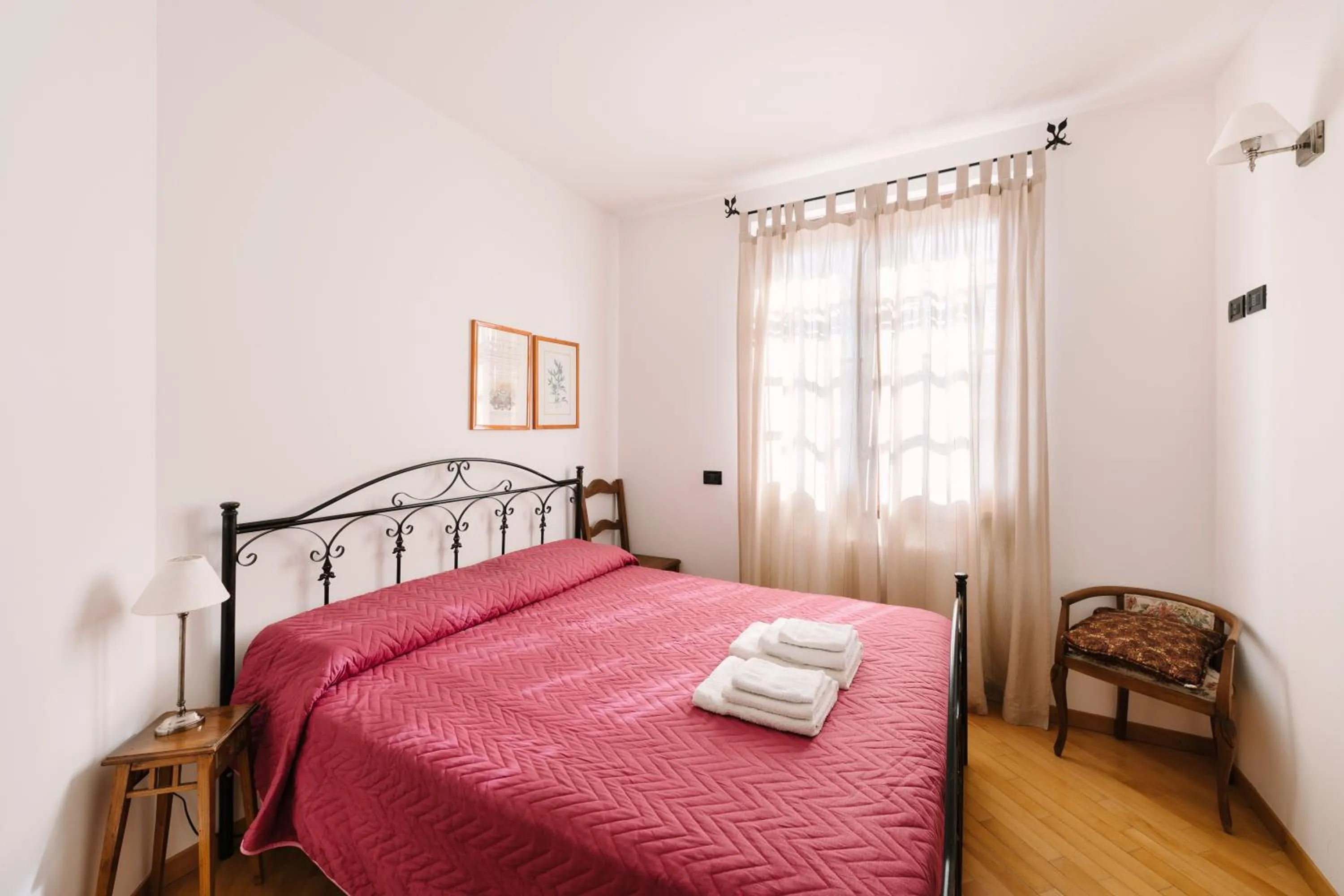 Bedroom, Bed in Villa Rosalia