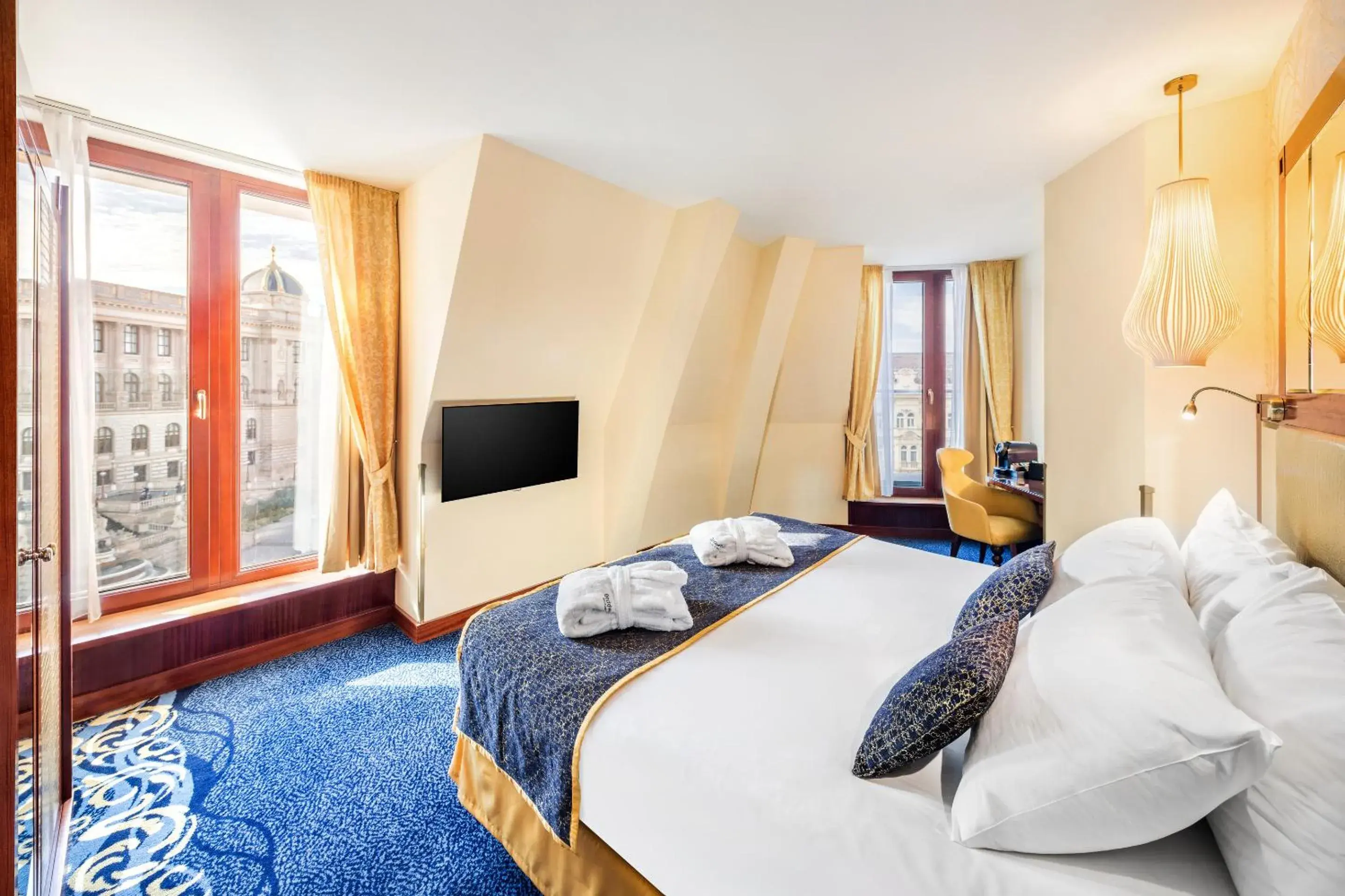 Executive Double Room with City View in Occidental Praha Wilson Executive Double Room with City View in Occidental Praha Wilson