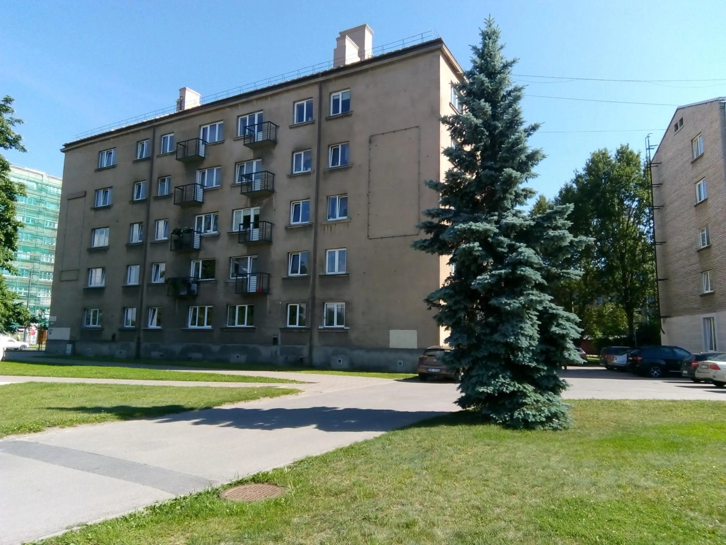 Property building in Promenade Central Apartment