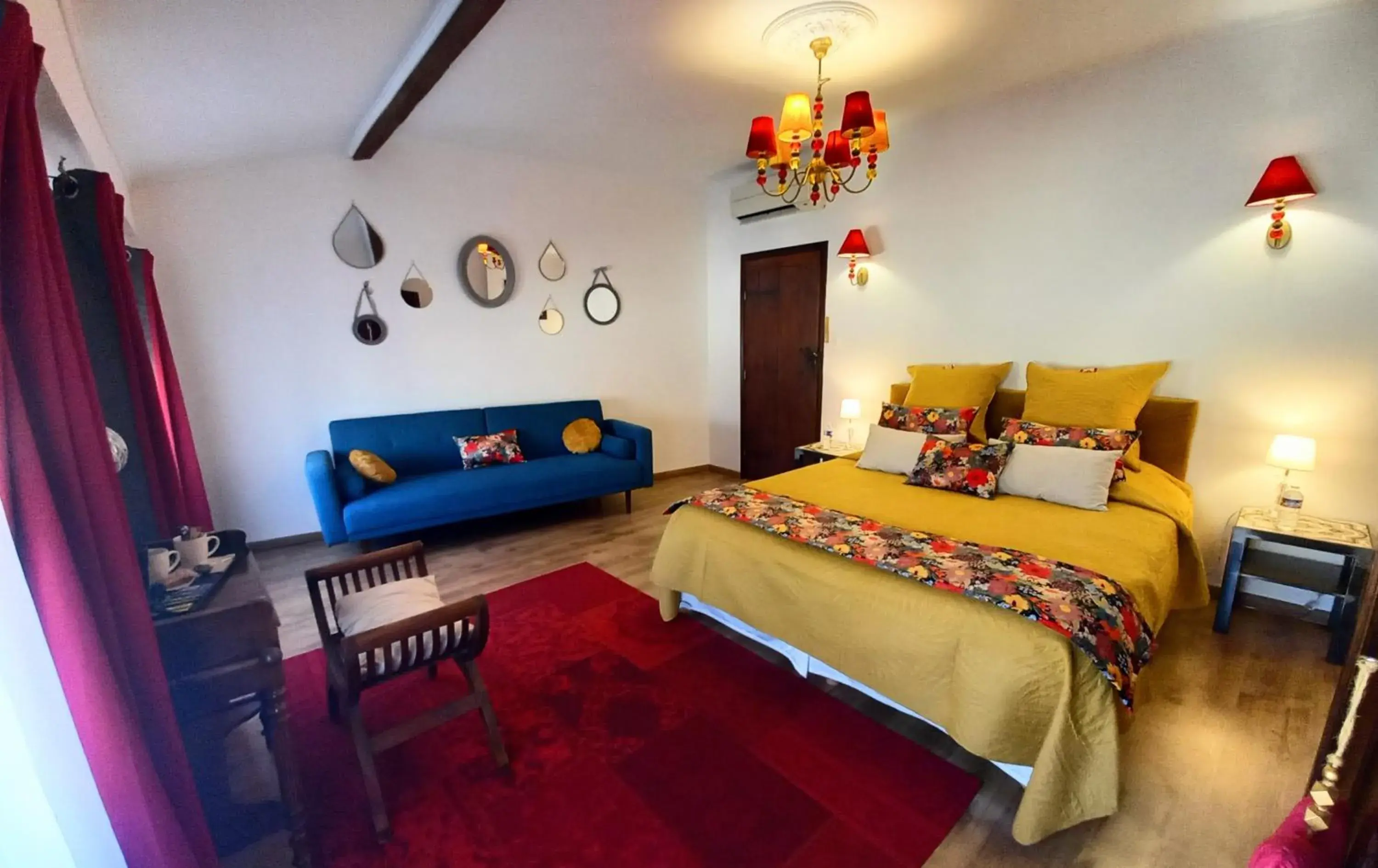 Double Room in Maison d'hôtes Payan Champier Double Room in Maison d'hôtes Payan Champier