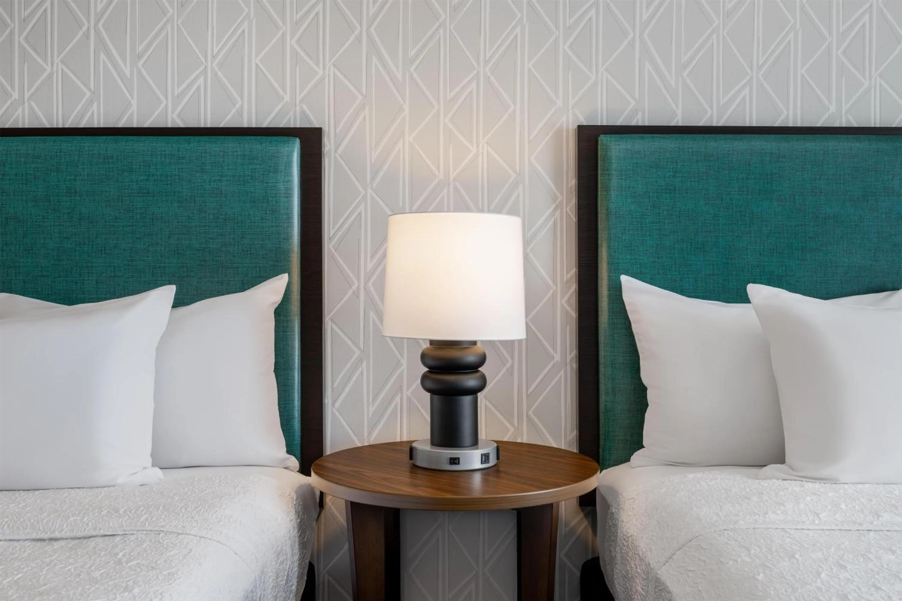 Bed in Home2 Suites by Hilton Milwaukee Brookfield