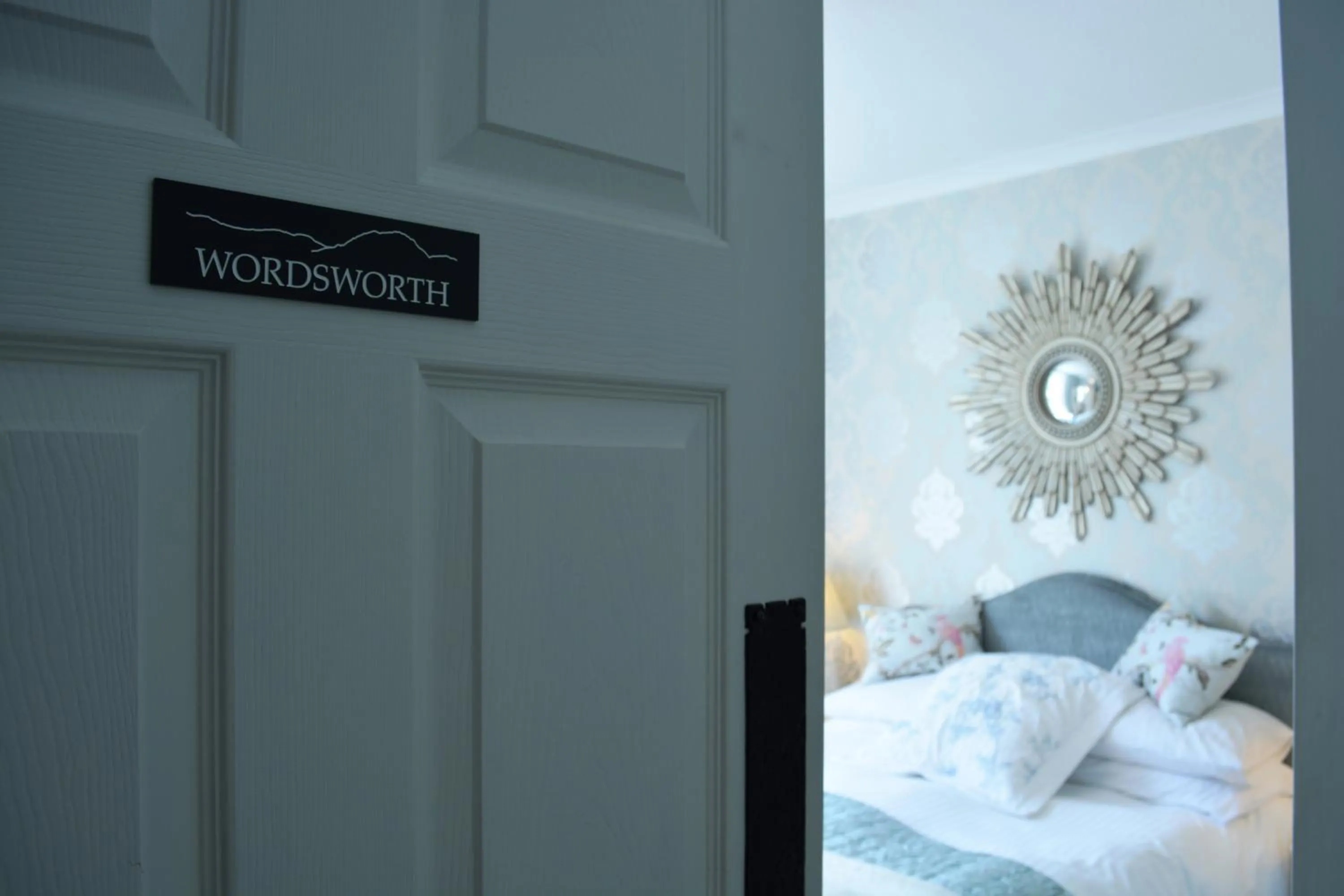 Decorative detail, Bed in Raise View House