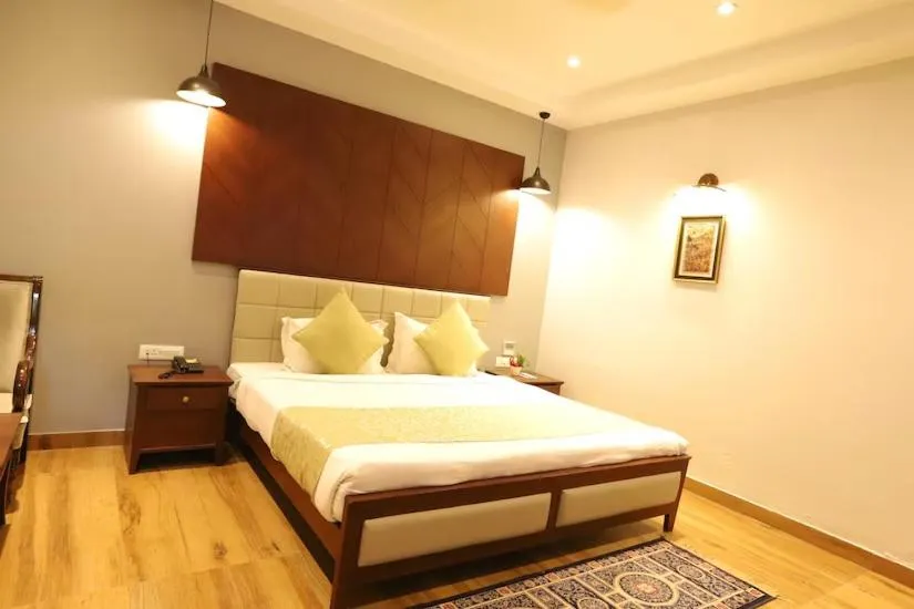 Bed in Amantra Shilpi Resort & Spa Udaipur