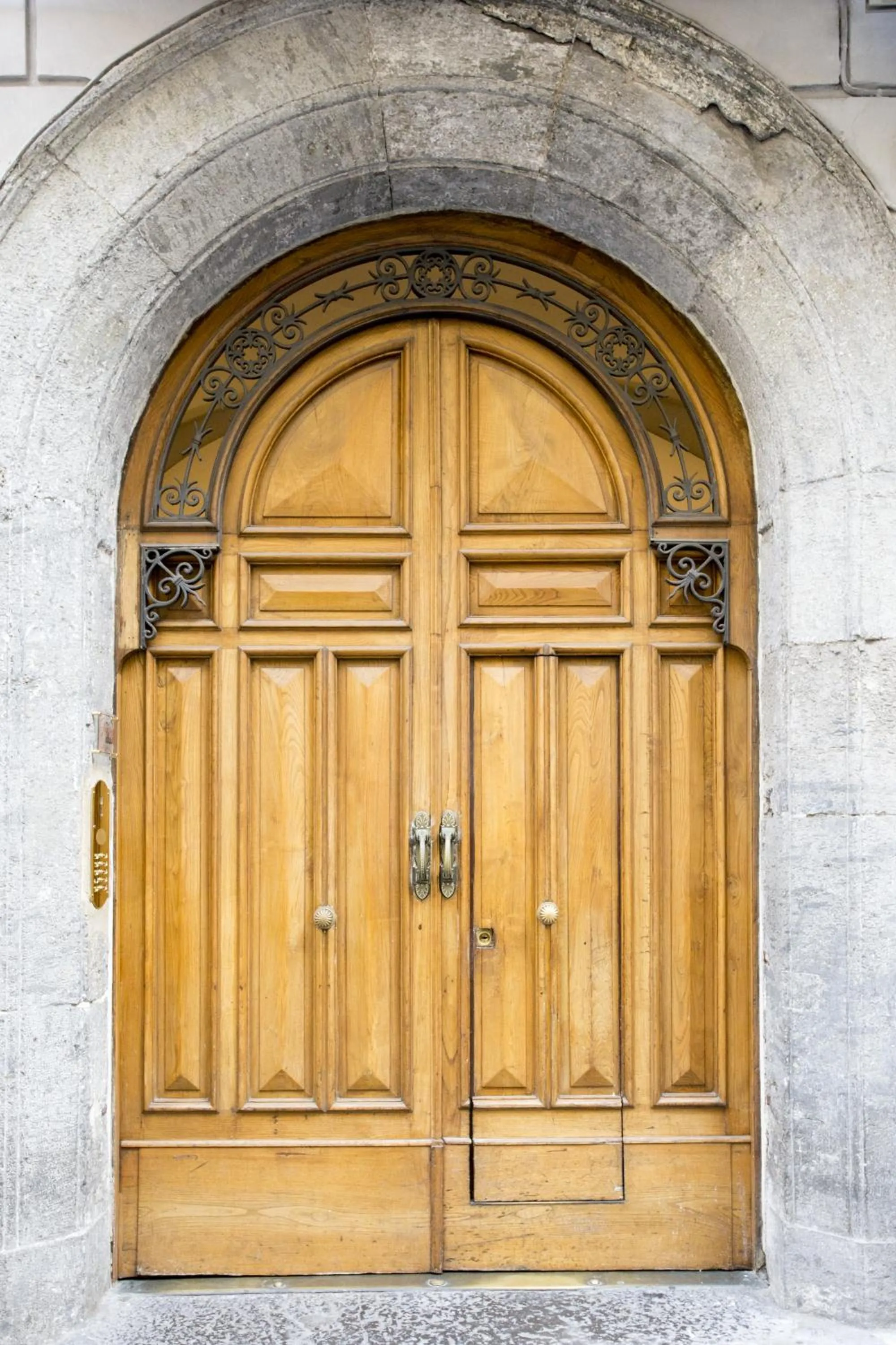 Facade/entrance in Napoli Class