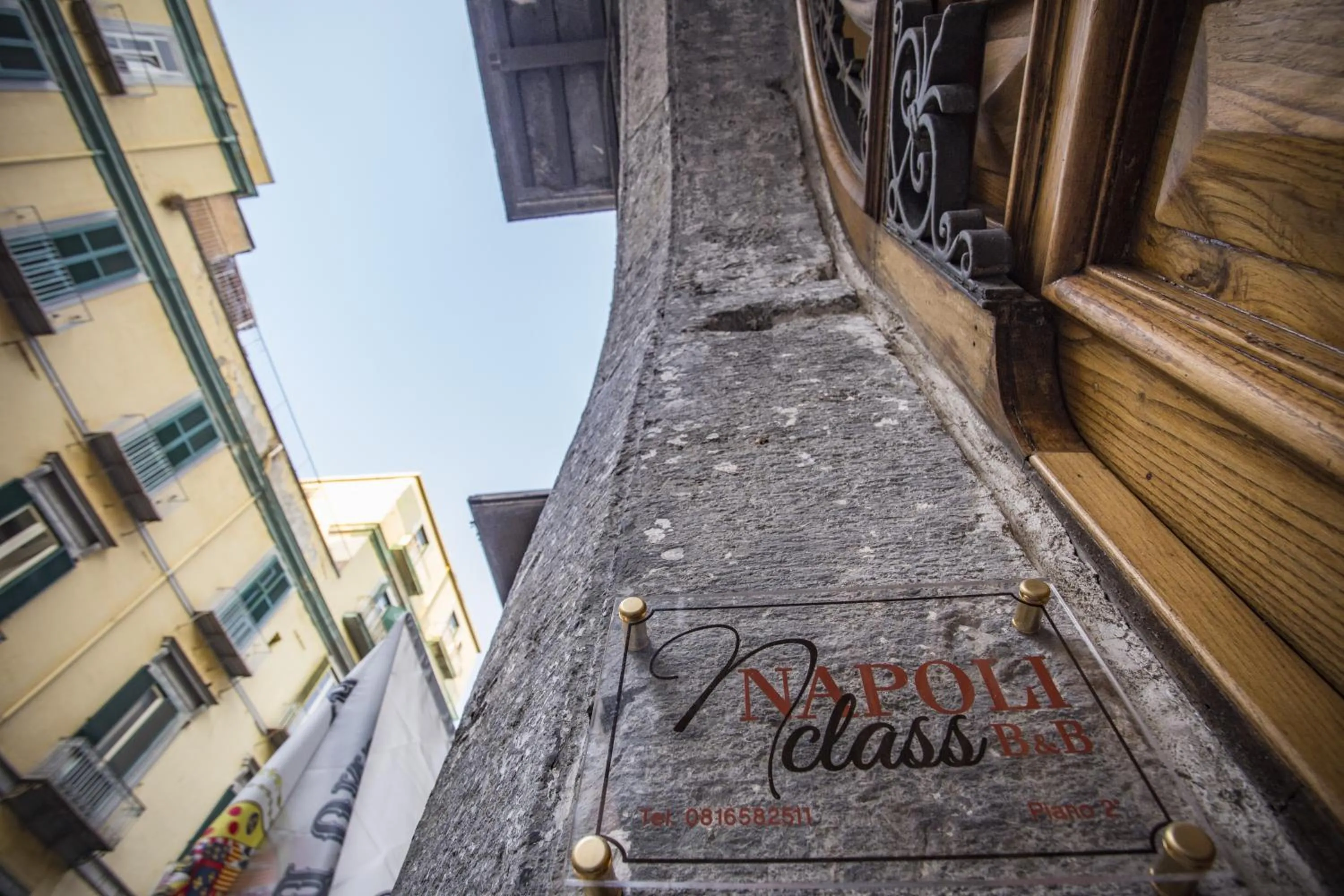 Facade/entrance in Napoli Class