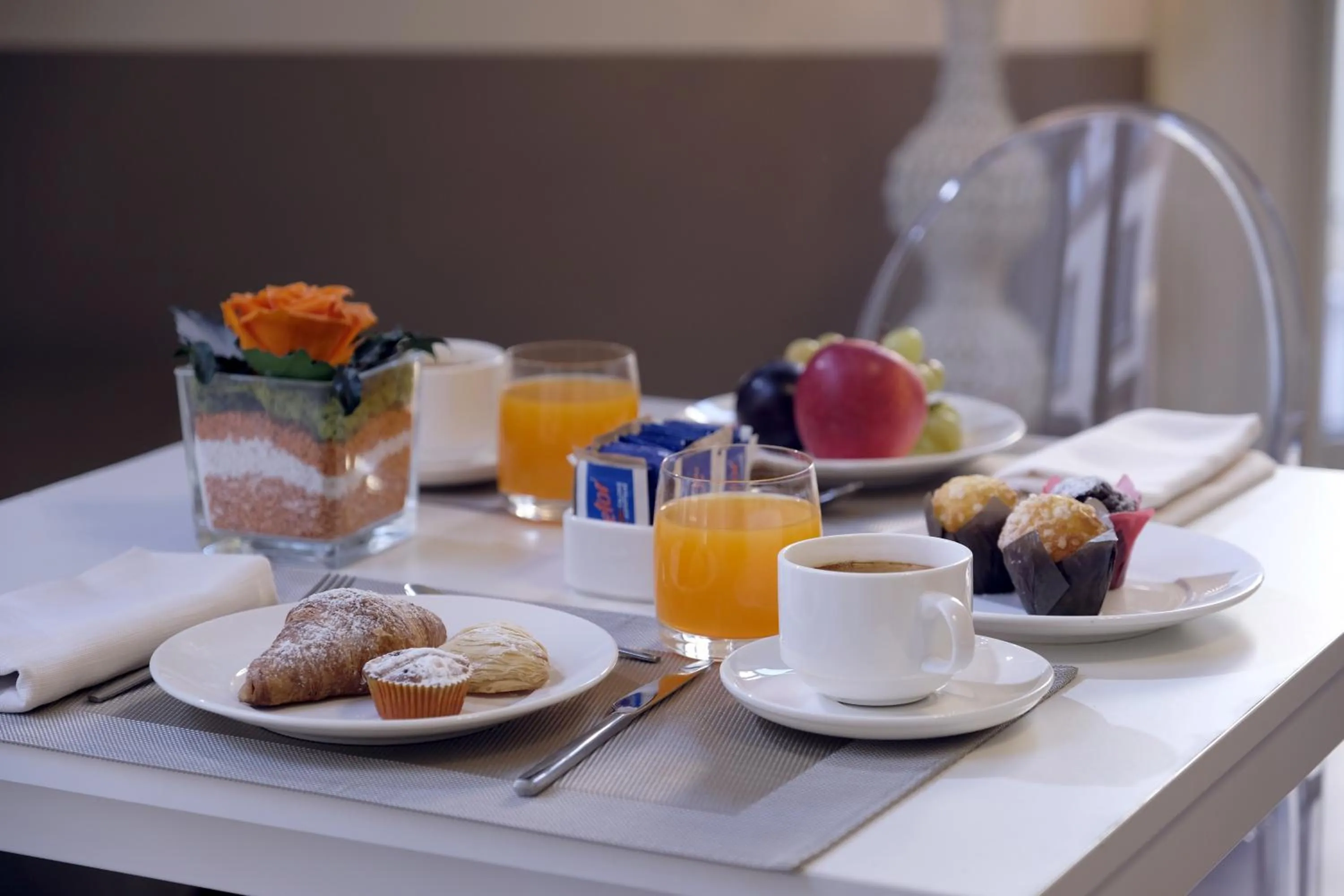 Food and drinks in Napoli Class