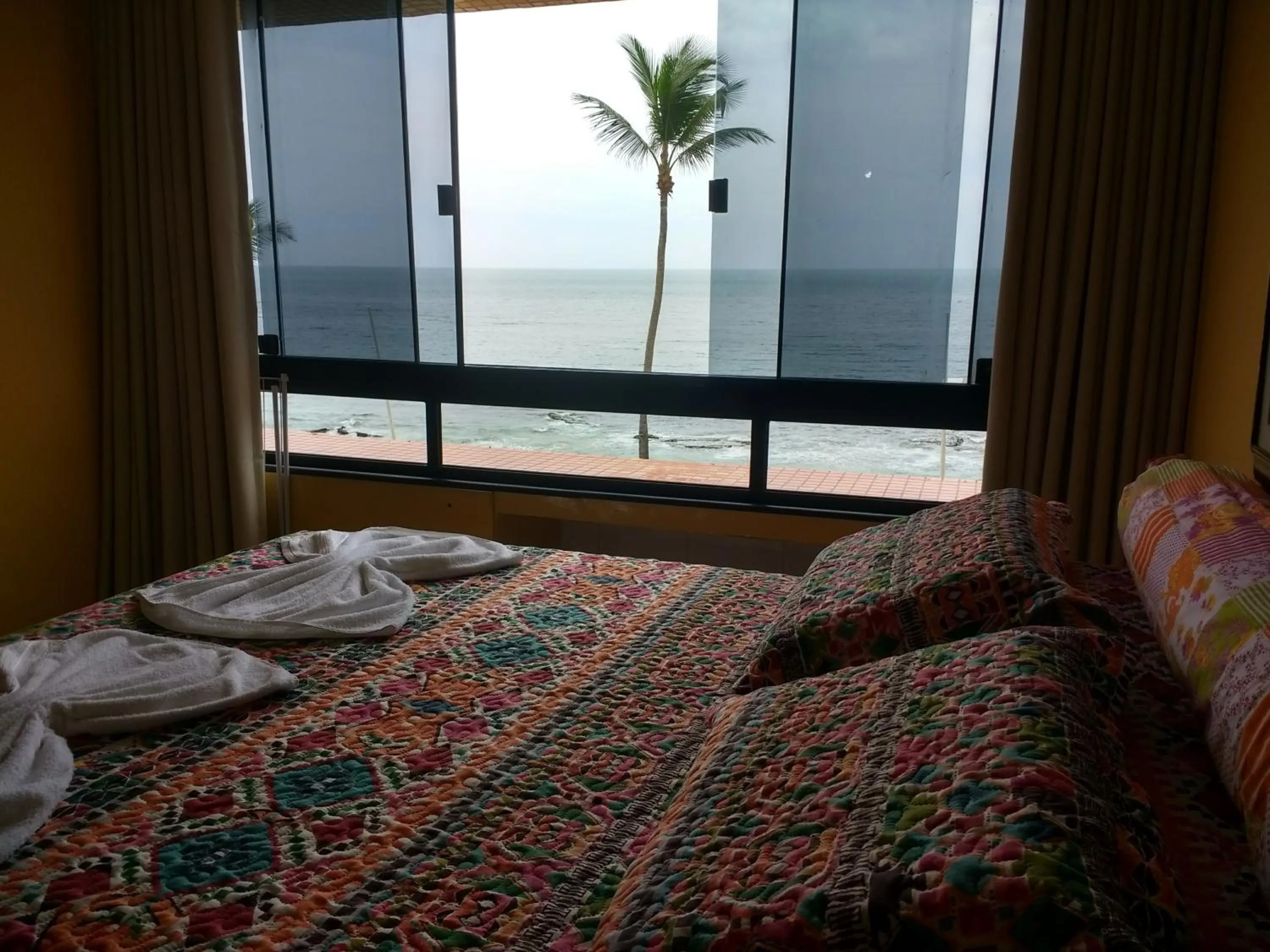 Bedroom, Bed in Farol Barra Flat 202