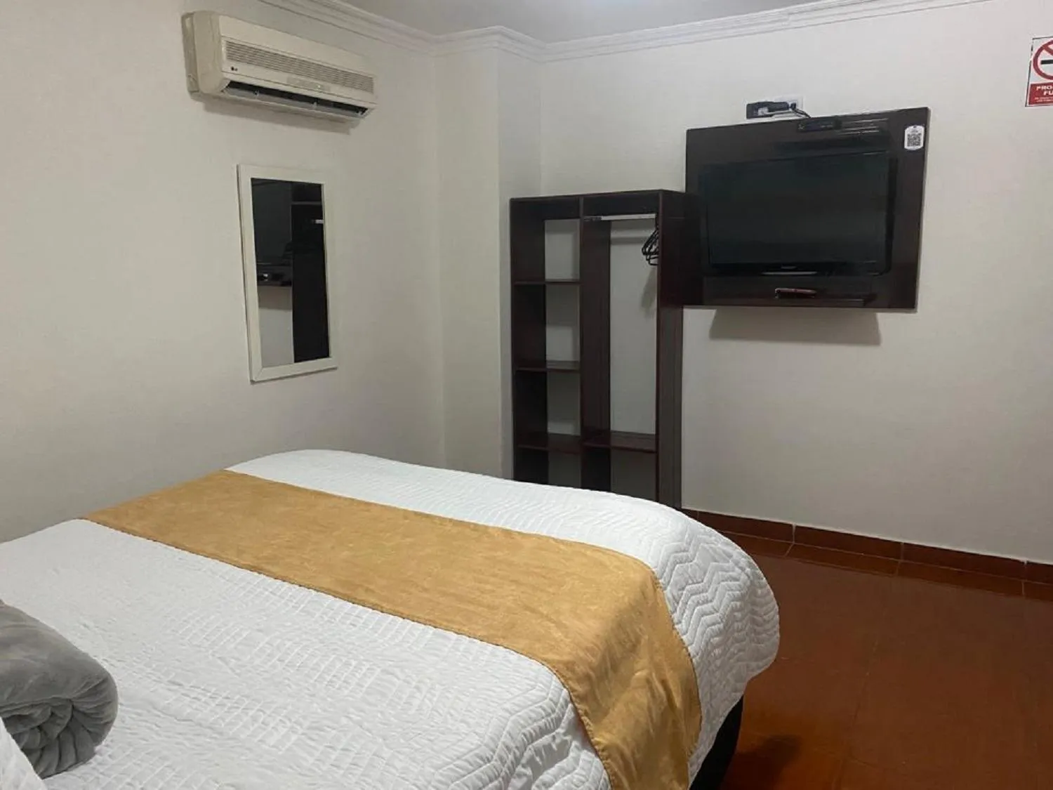 Bed in Hotel Avenida 3 Real en el norte de Cali