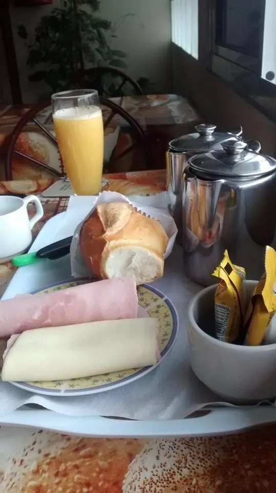 Breakfast in Hotel Mustang