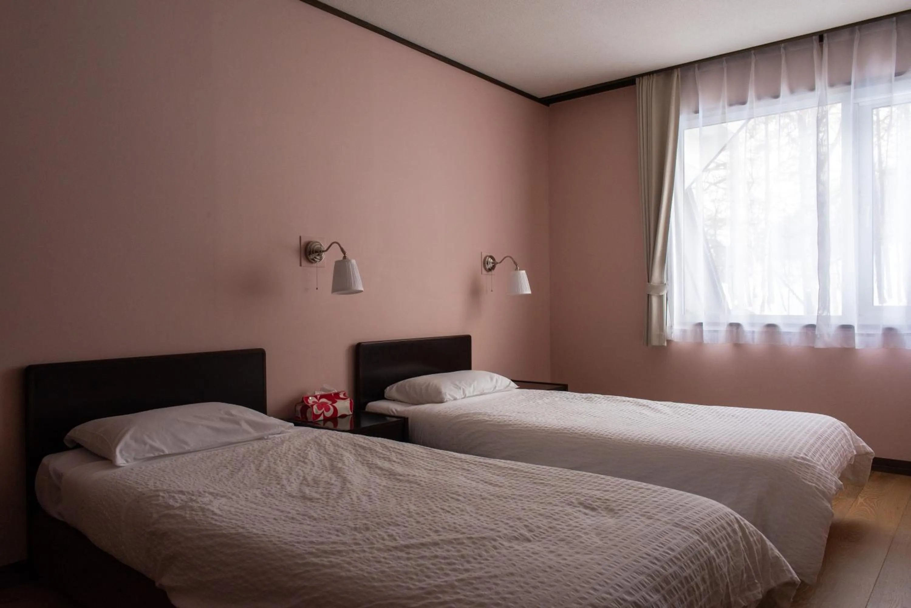 Bedroom in White Rose Inn