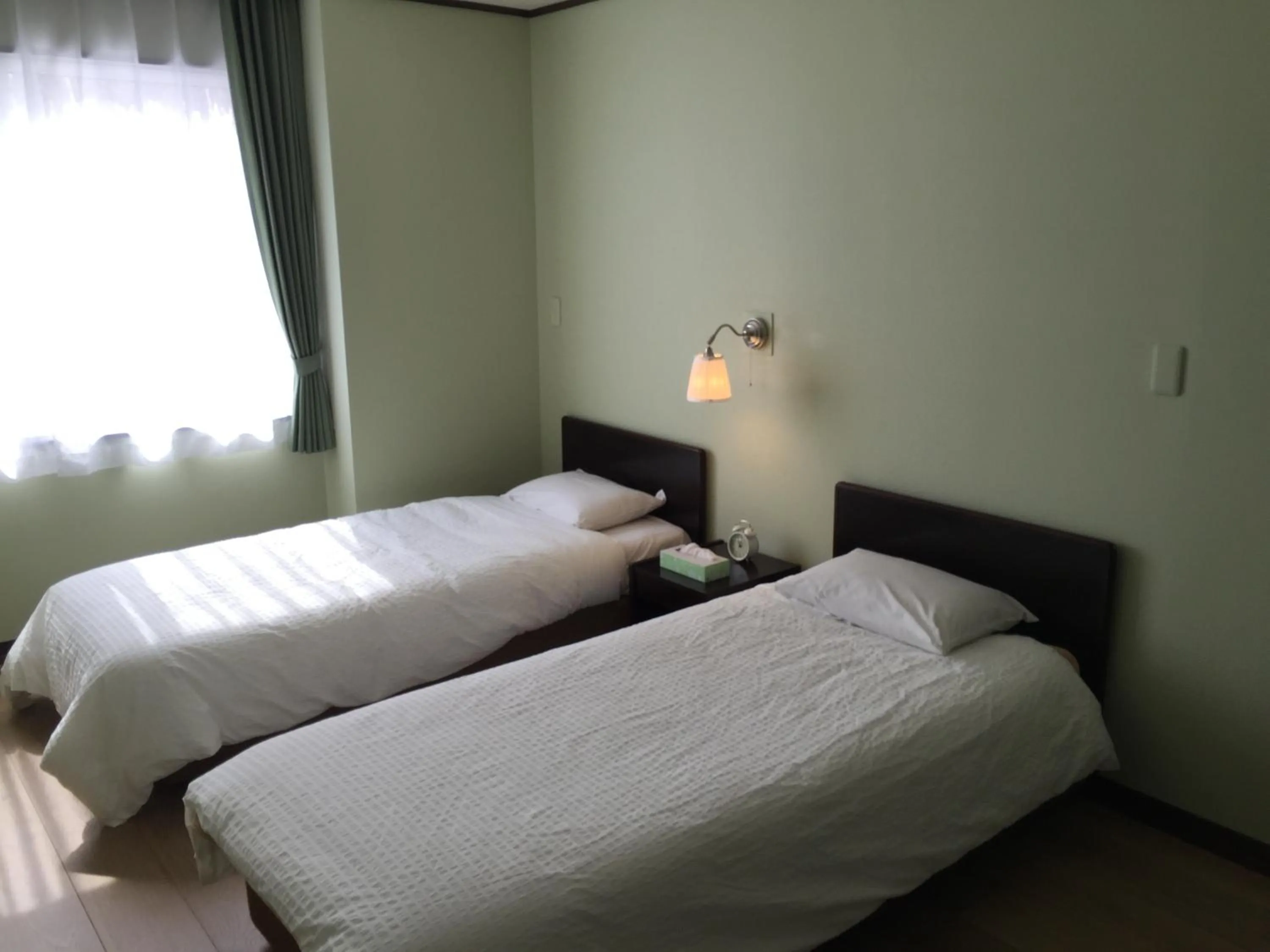 Photo of the whole room in White Rose Inn