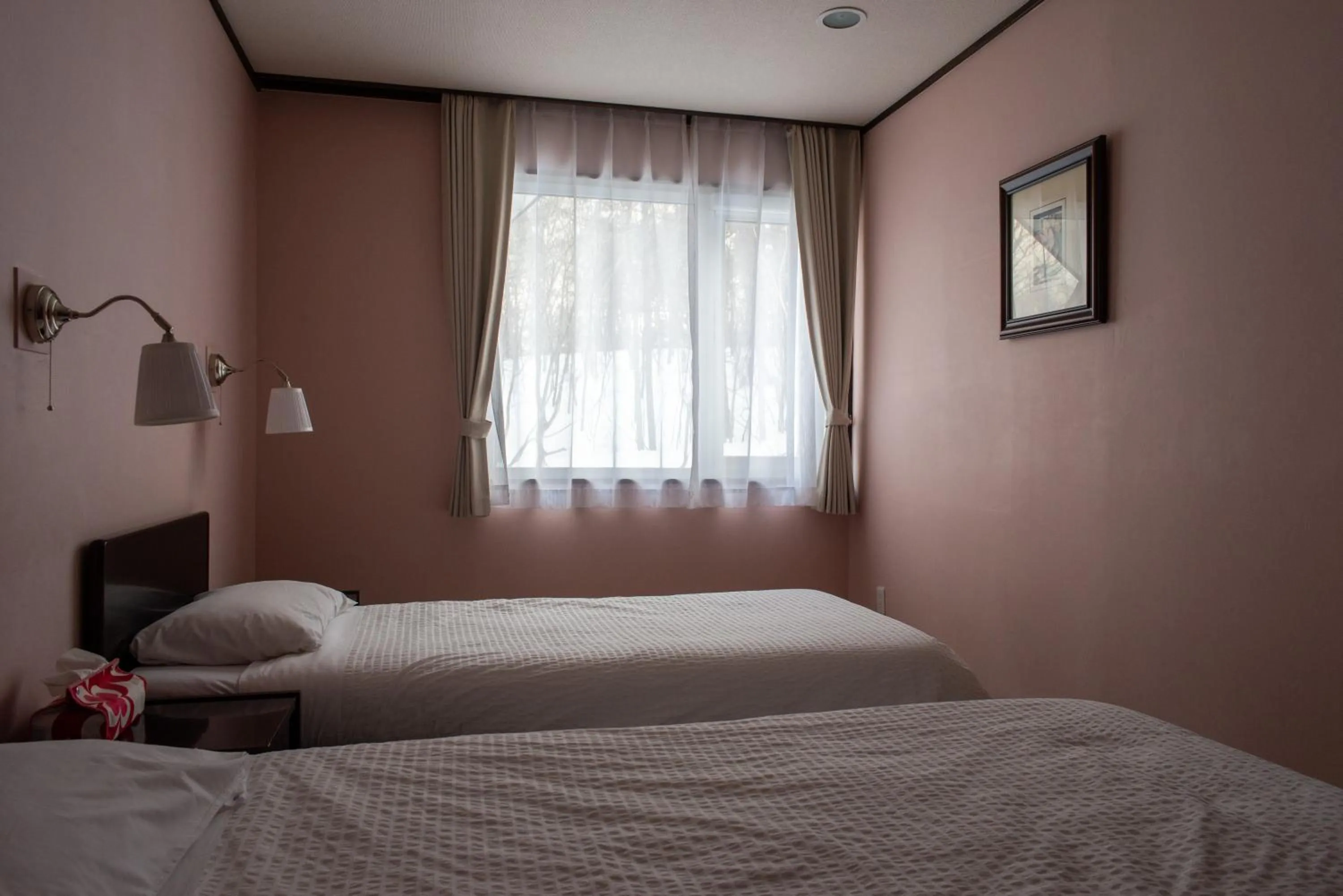 Bedroom in White Rose Inn