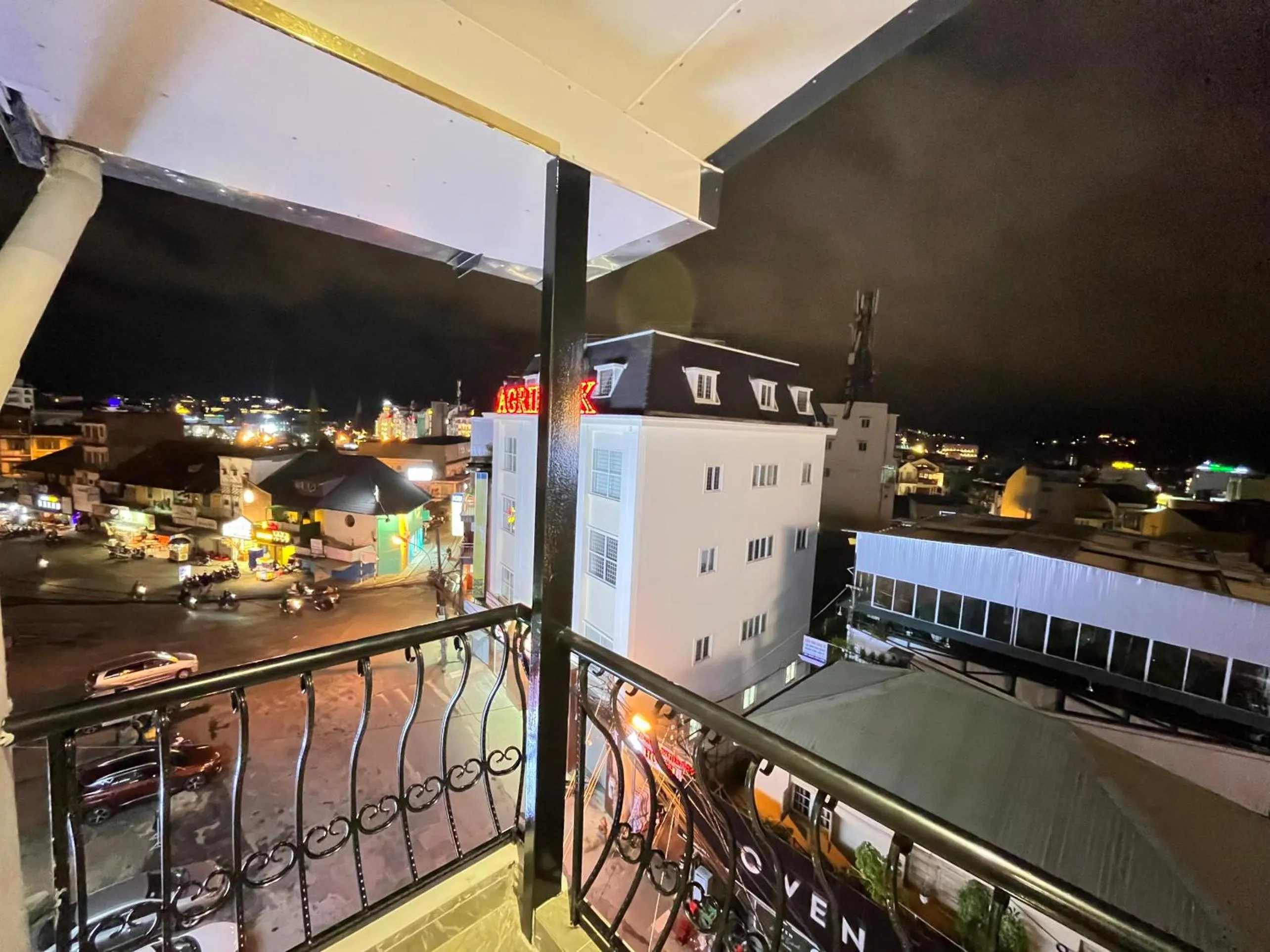 City view in Tuyết Mai Hotel