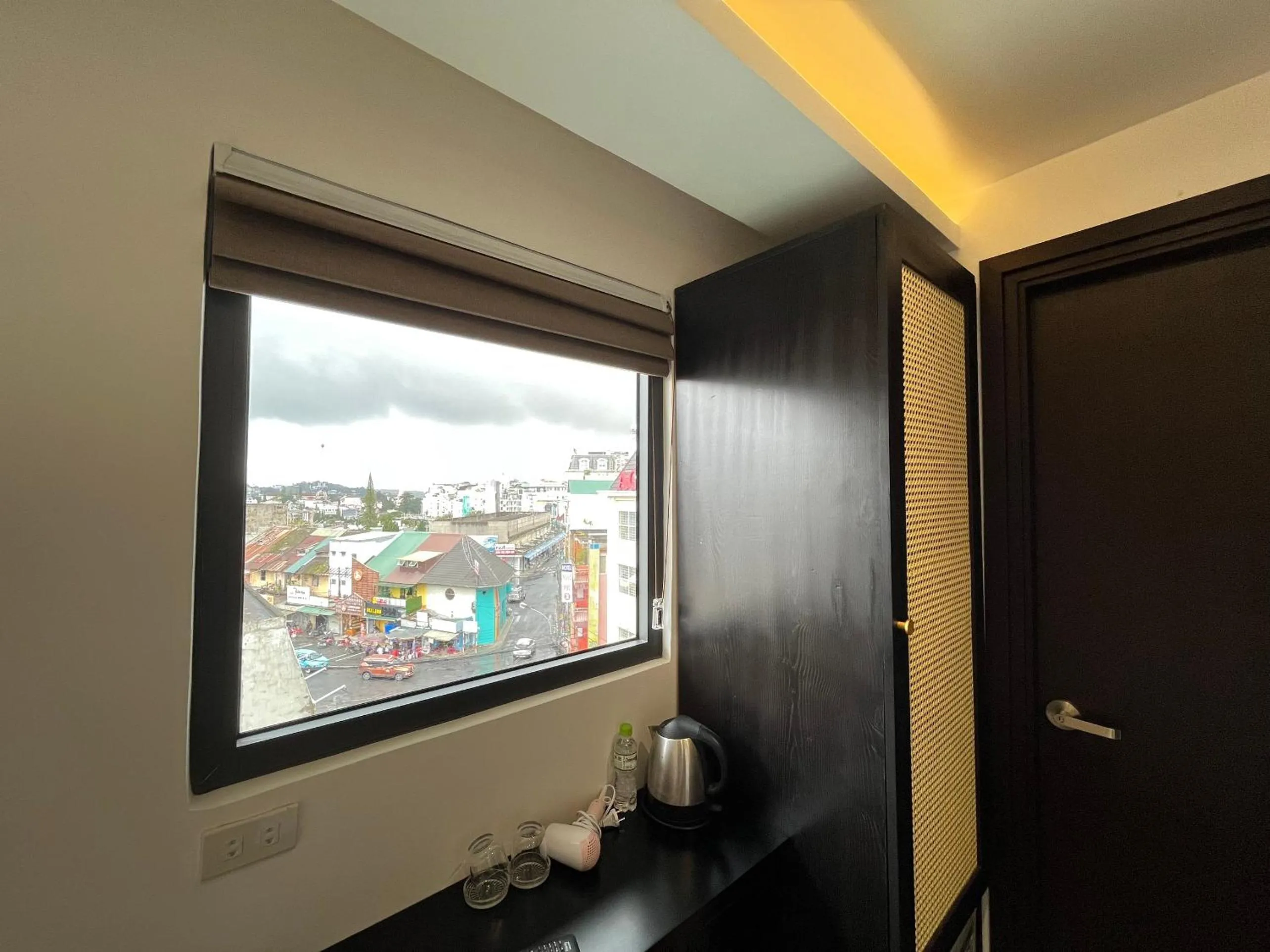 Day in Tuyết Mai Hotel