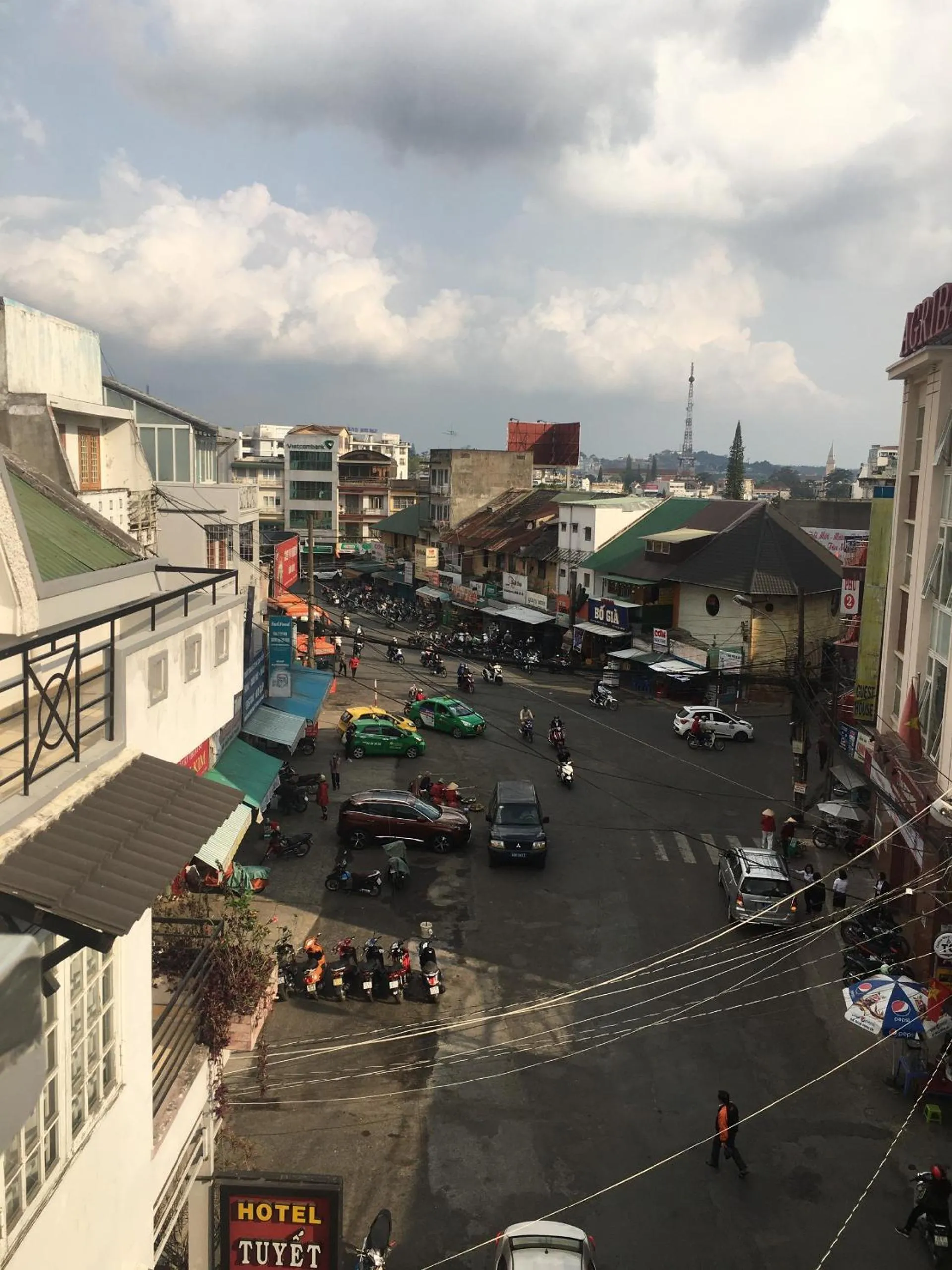 City view in Tuyết Mai Hotel