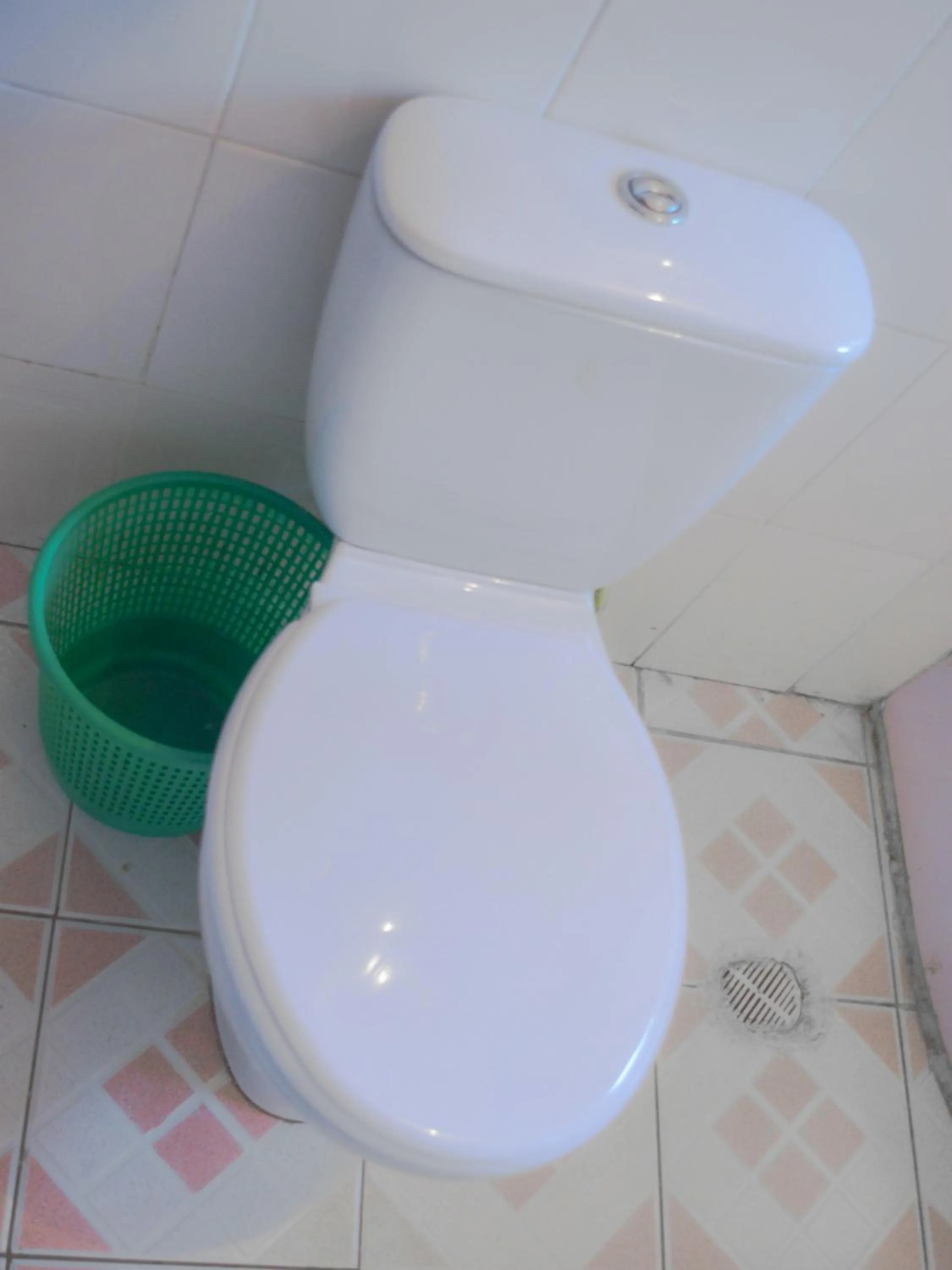 Toilet in Orlando Guest Resort