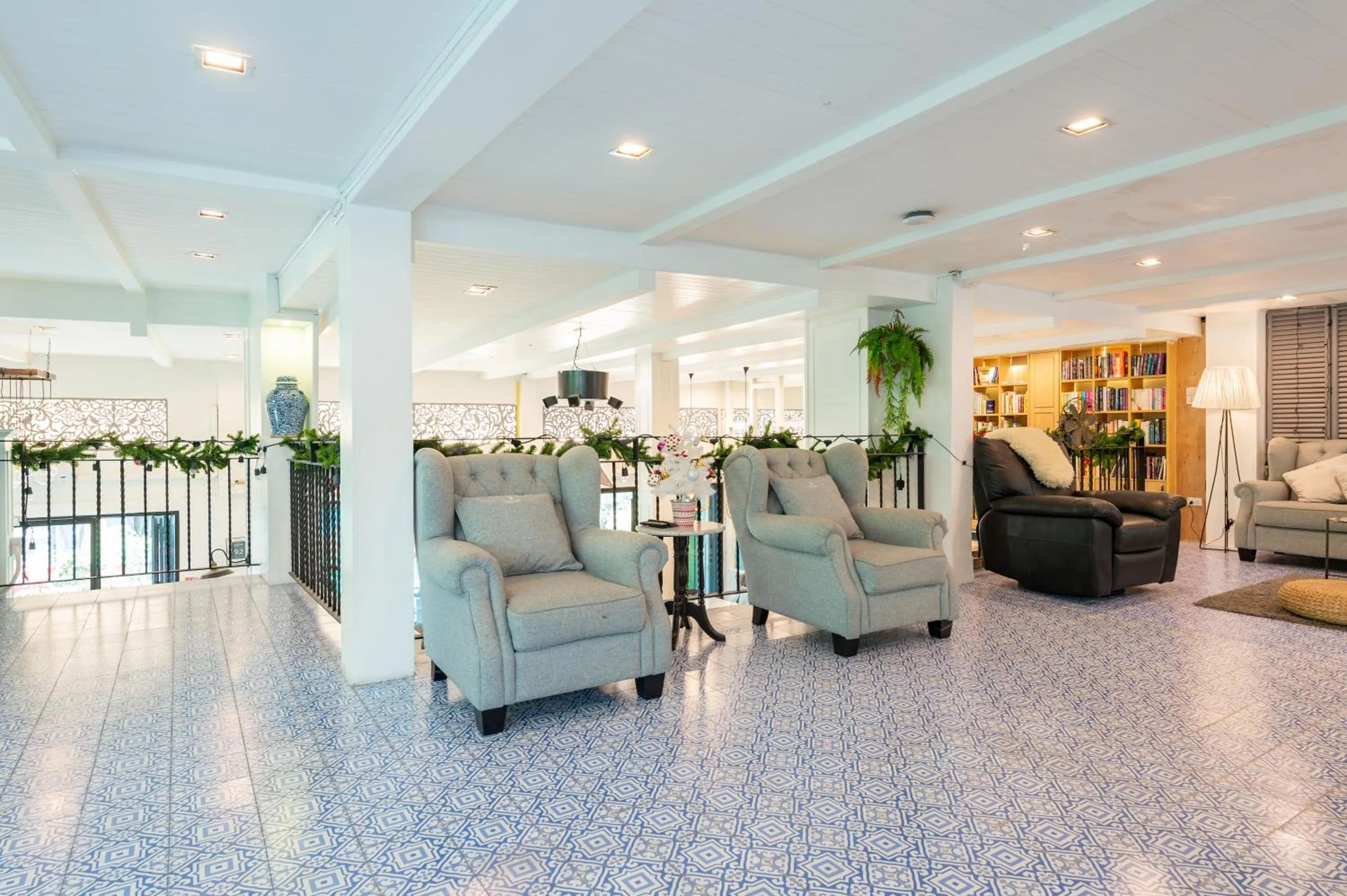 White Ivory Bed And Breakfast