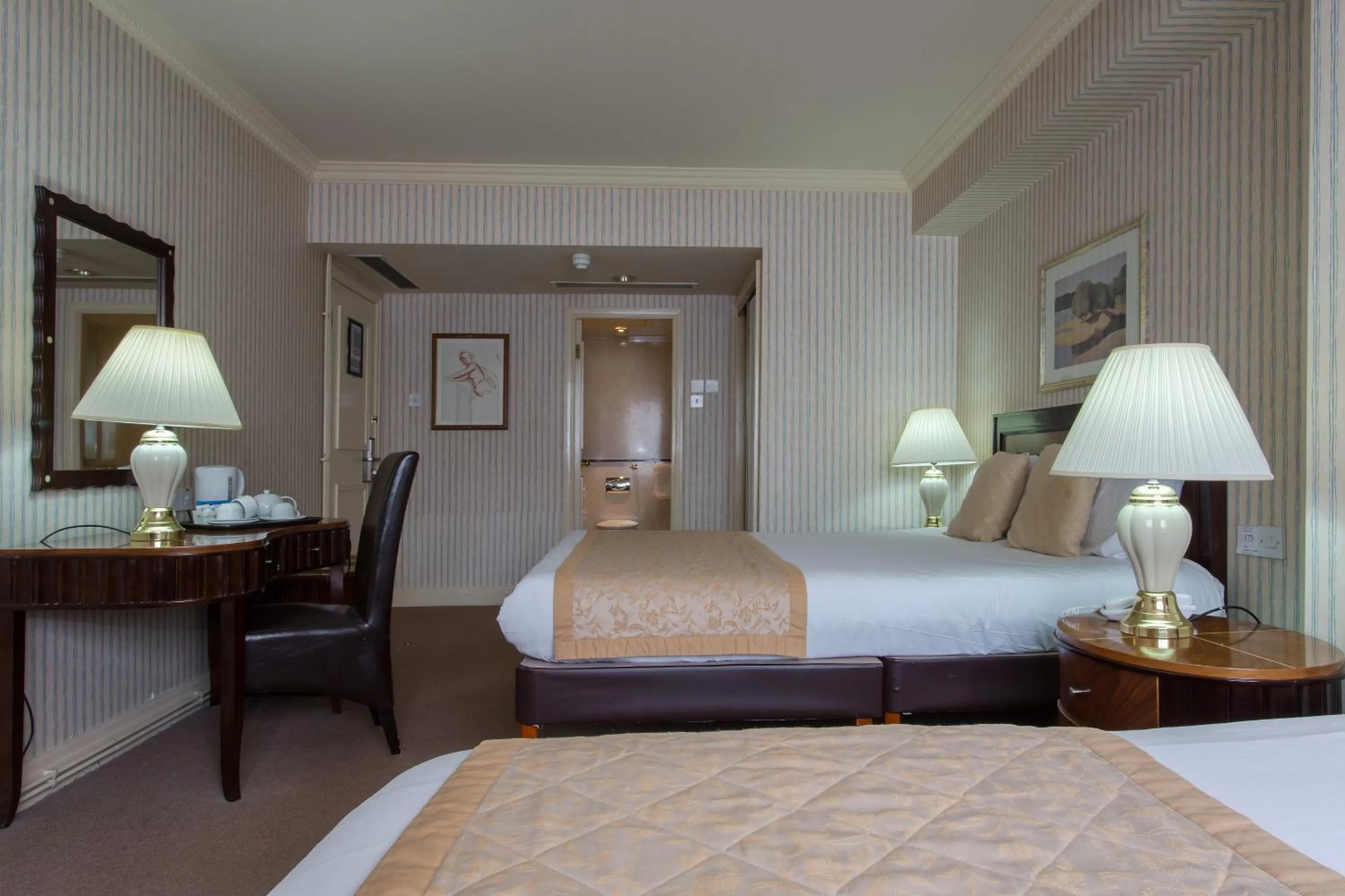 Bed in Britannia Country House Hotel & Spa