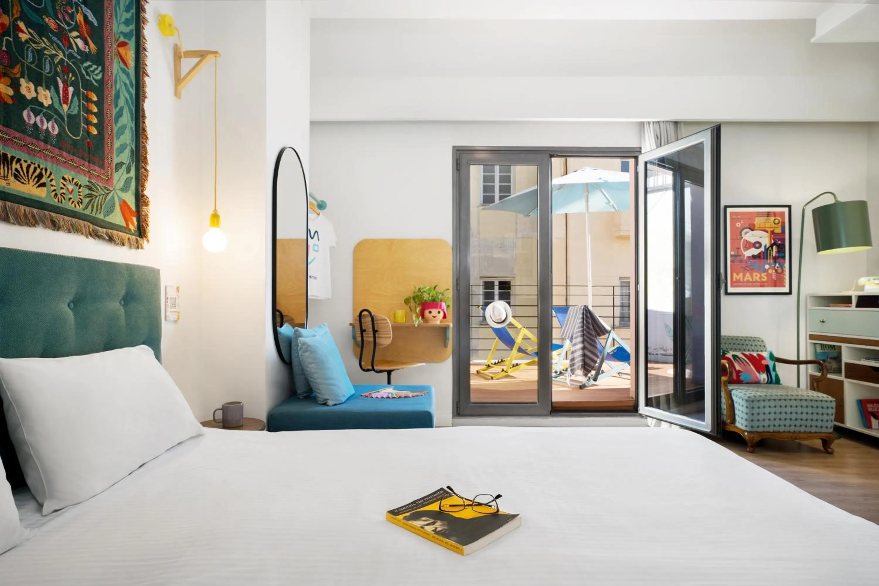 View (from property/room), Bed in The Caravan