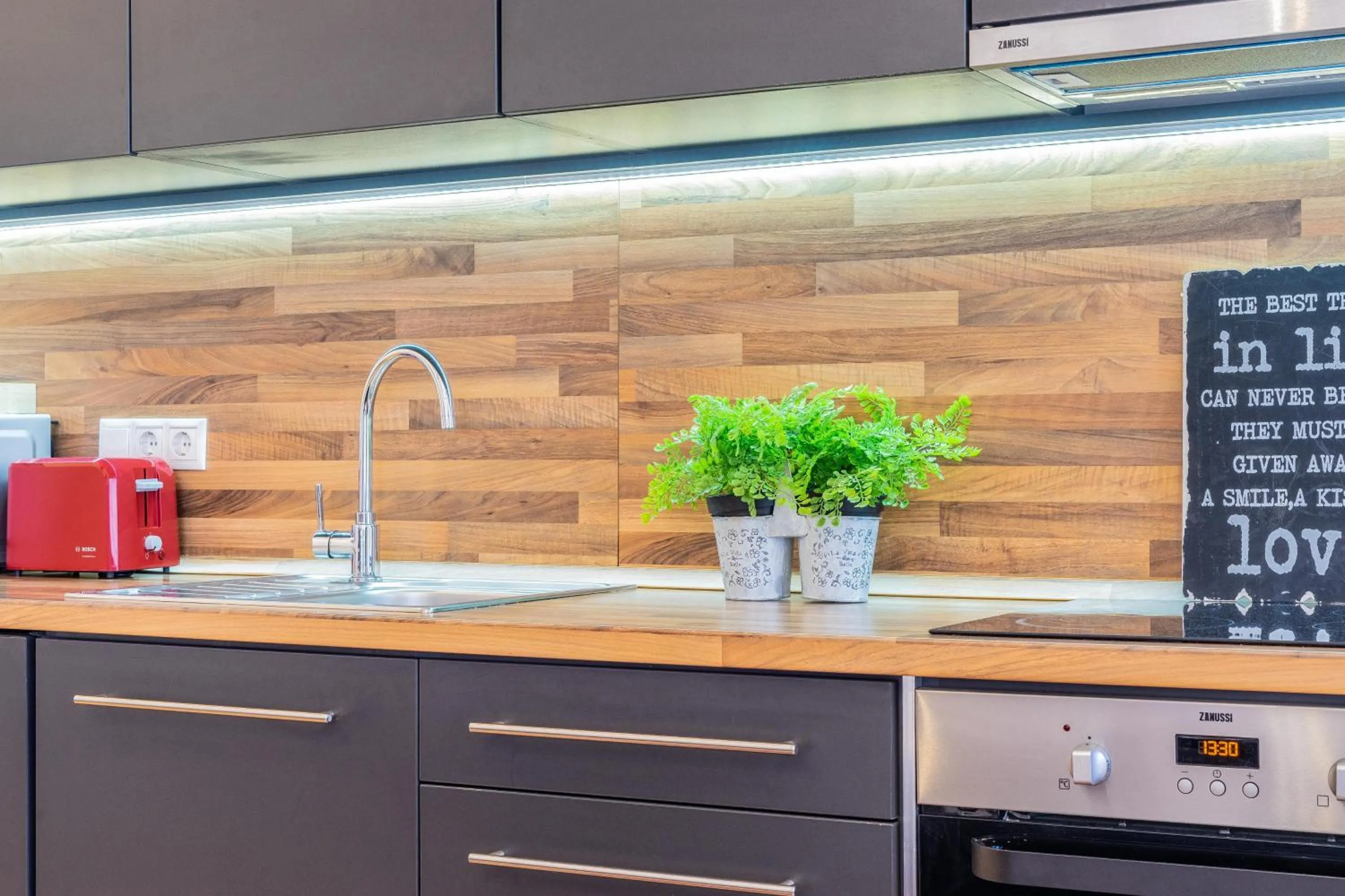 Real Apartments Anker