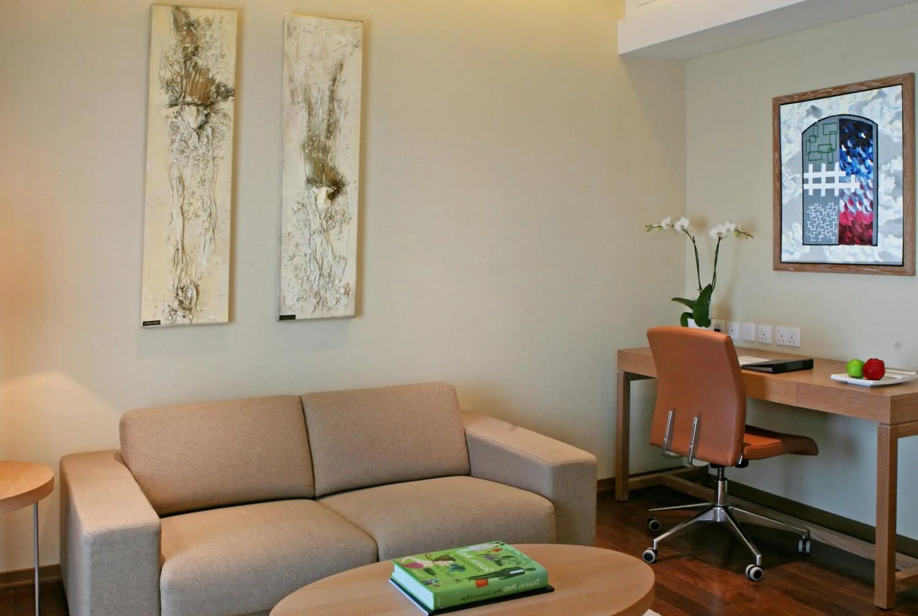 Suite with Bay View in Crowne Plaza Limassol by IHG Suite with Bay View in Crowne Plaza Limassol by IHG