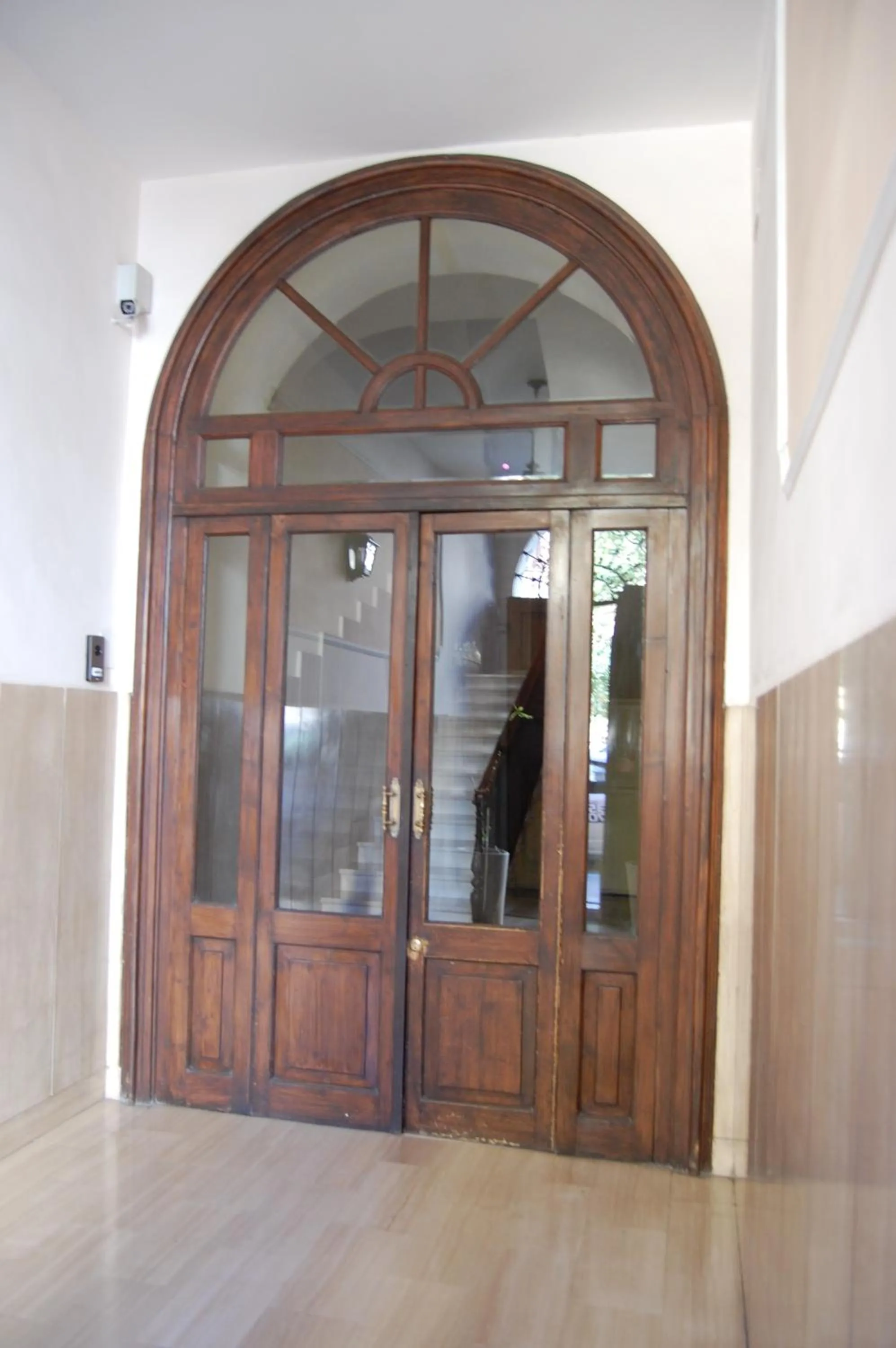 Facade/entrance in Colonna Luxury Suites