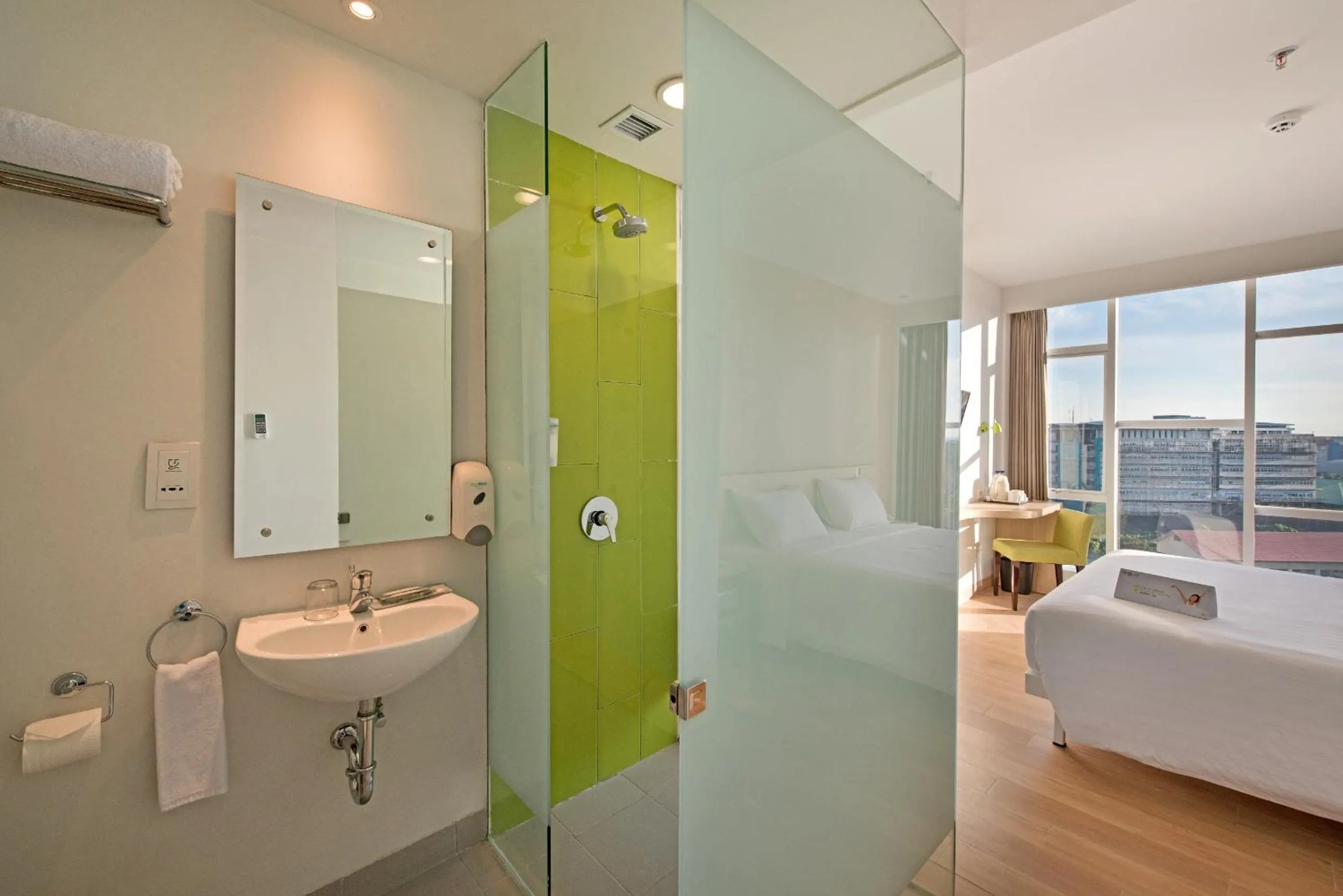 Shower in Whiz Prime Hotel Hasanuddin Makassar