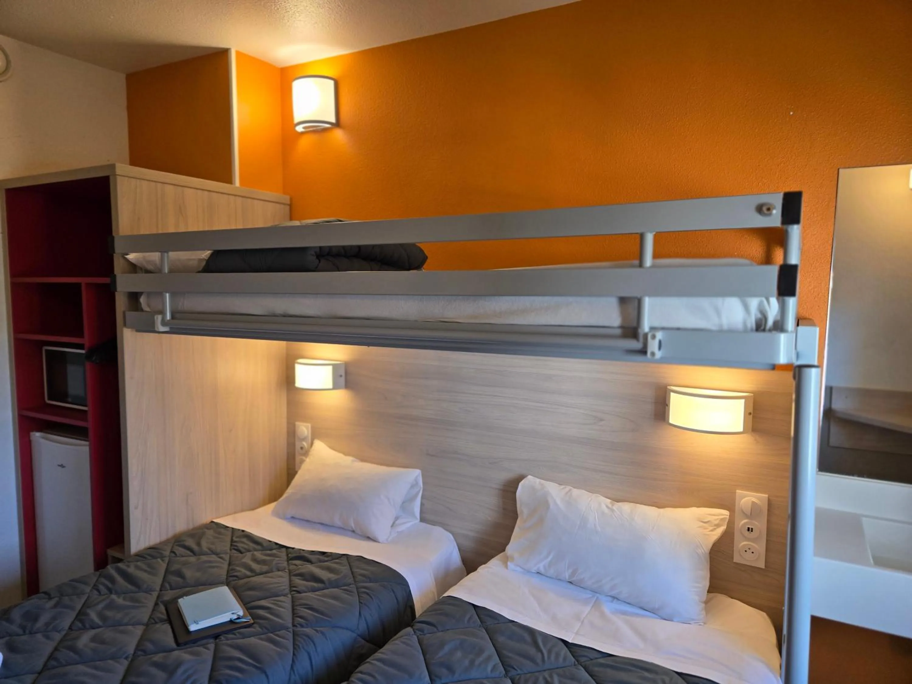 Bed in Premiere Classe Angers Est - St Barthelemy D'Anjou