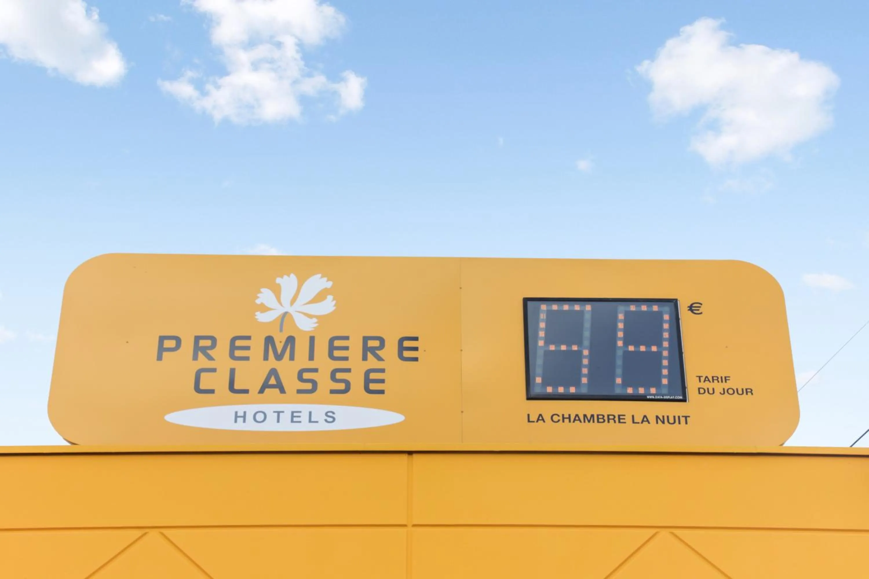 Property logo or sign in Premiere Classe Valence - Bourg Les Valence