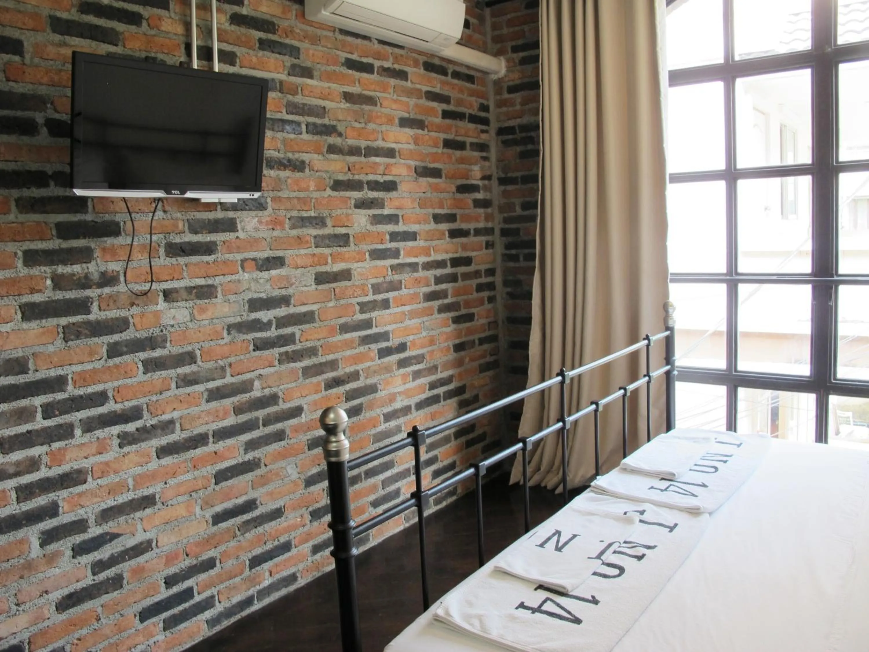 TV and multimedia in J No.14