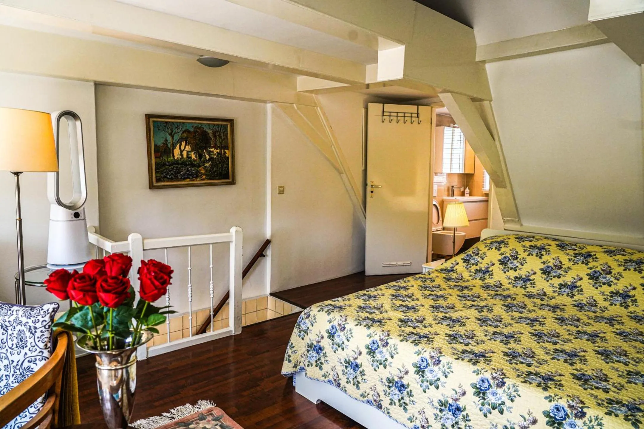 Bedroom, Bed in The Balcony at Prinsen Canal apartment Amsterdam